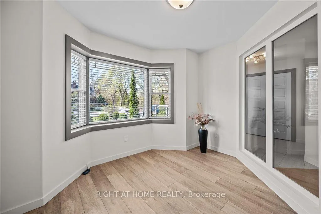 Photo 15 of 704 Cedar Avenue, Burlington, LaSalle — HOMEH