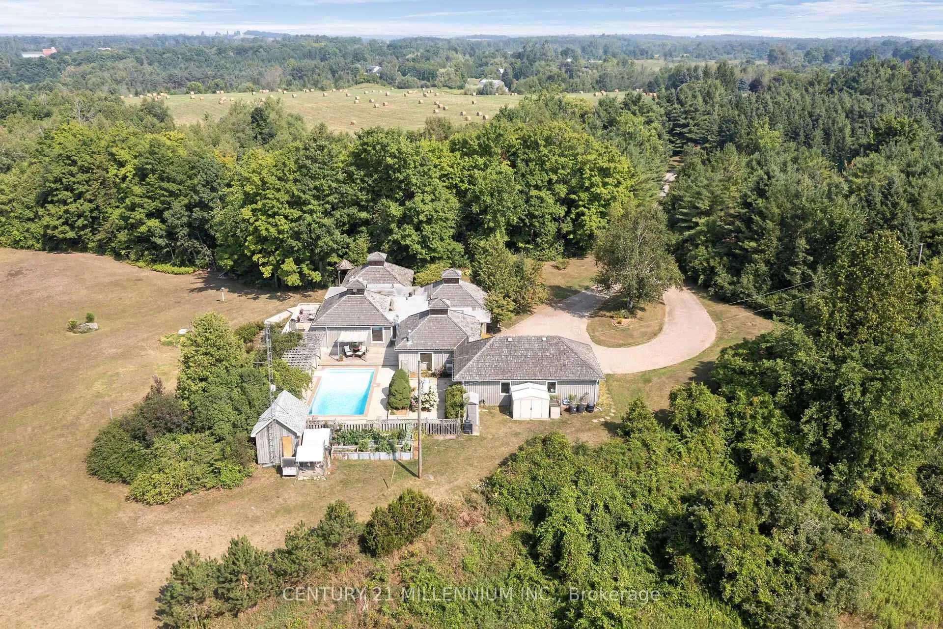 Photo 41 of 5136 Fifth Line, Erin, Rural Erin — HOMEH