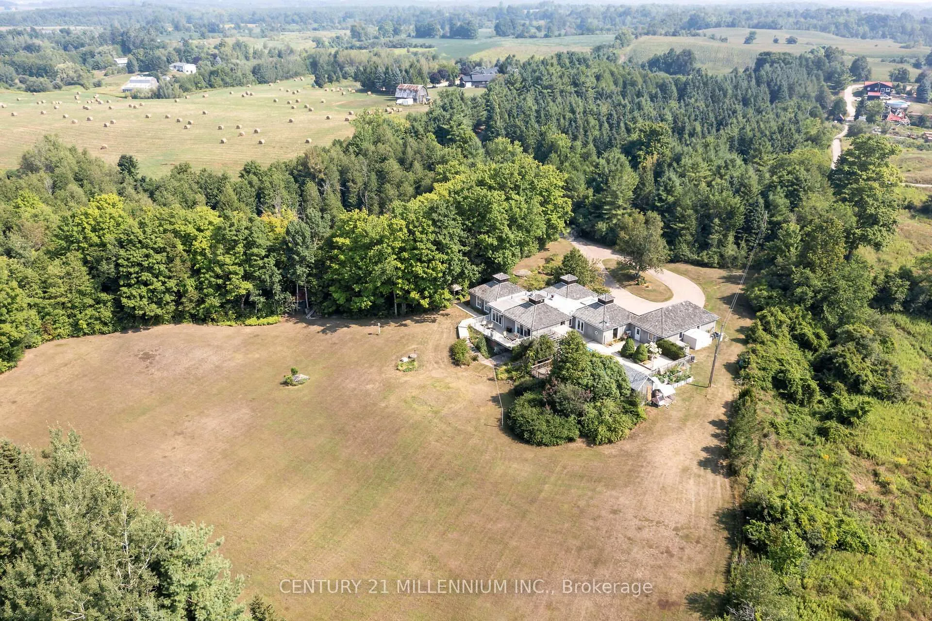 Photo 43 of 5136 Fifth Line, Erin, Rural Erin — HOMEH