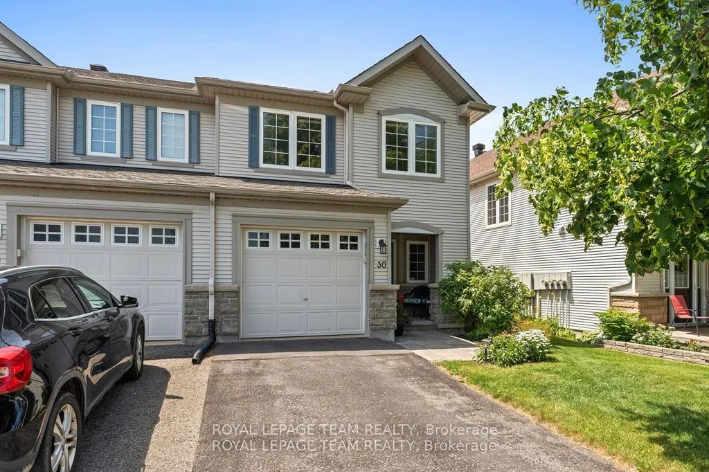 Photo 3 of 30 Riverstone Drive, Ottawa, Barrhaven - Stonebridge — HOMEH