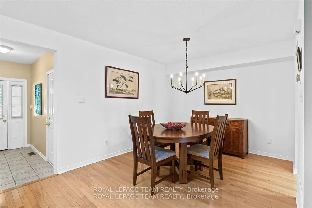 Photo 7 of 30 Riverstone Drive, Ottawa, Barrhaven - Stonebridge — HOMEH
