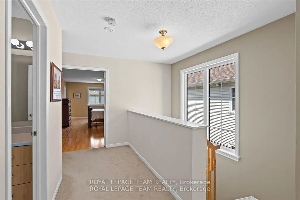 Photo 19 of 30 Riverstone Drive, Ottawa, Barrhaven - Stonebridge — HOMEH