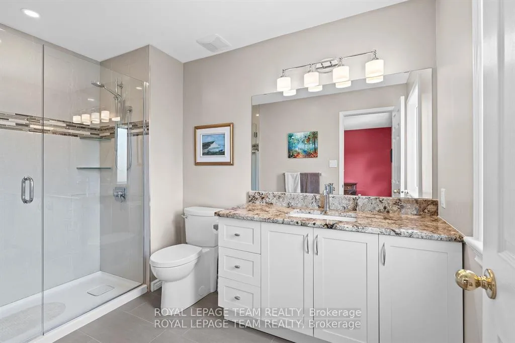 Photo 24 of 30 Riverstone Drive, Ottawa, Barrhaven - Stonebridge — HOMEH