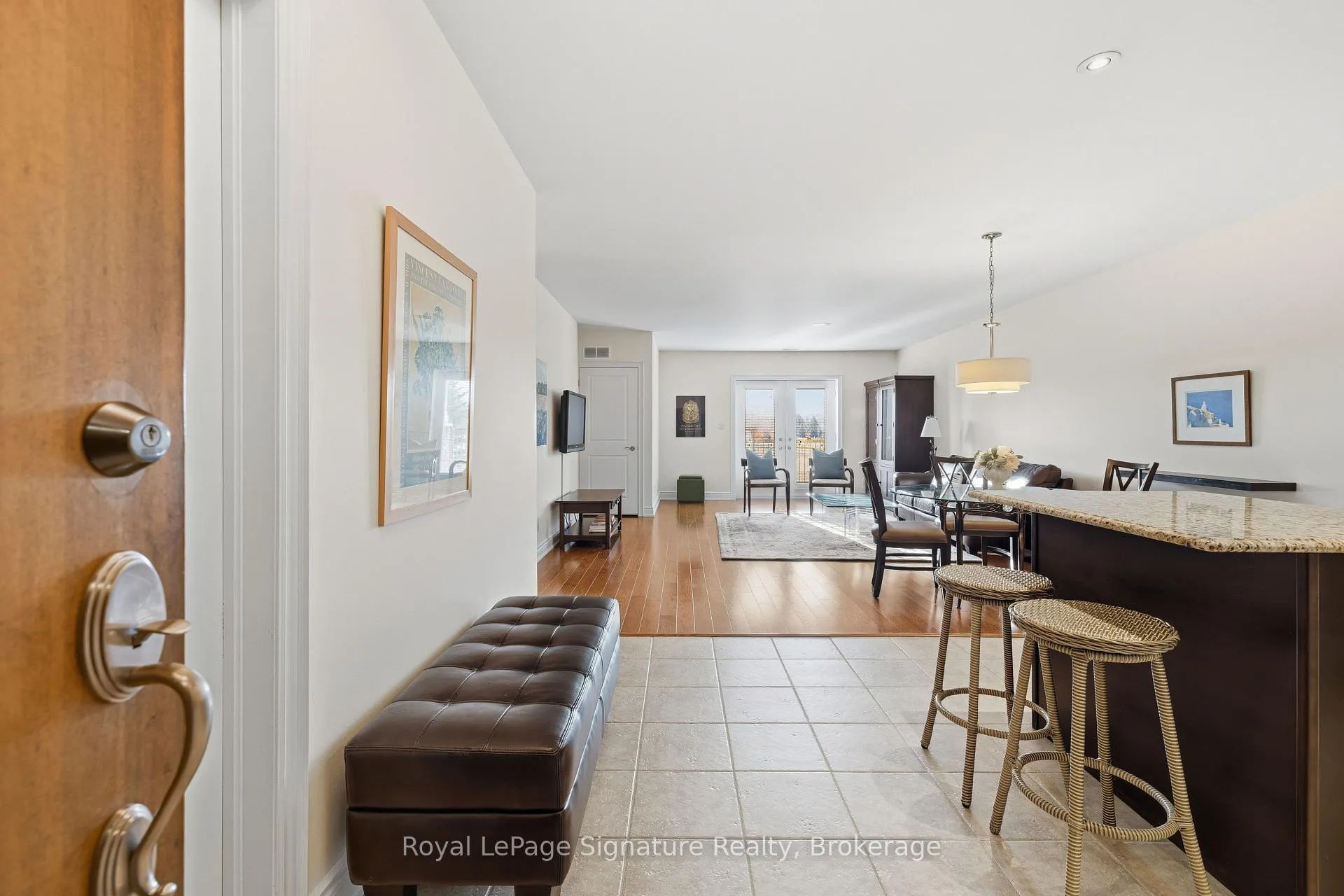 Photo 5 of Unit 207, 27 Beaver Street, Blue Mountains — HOMEH