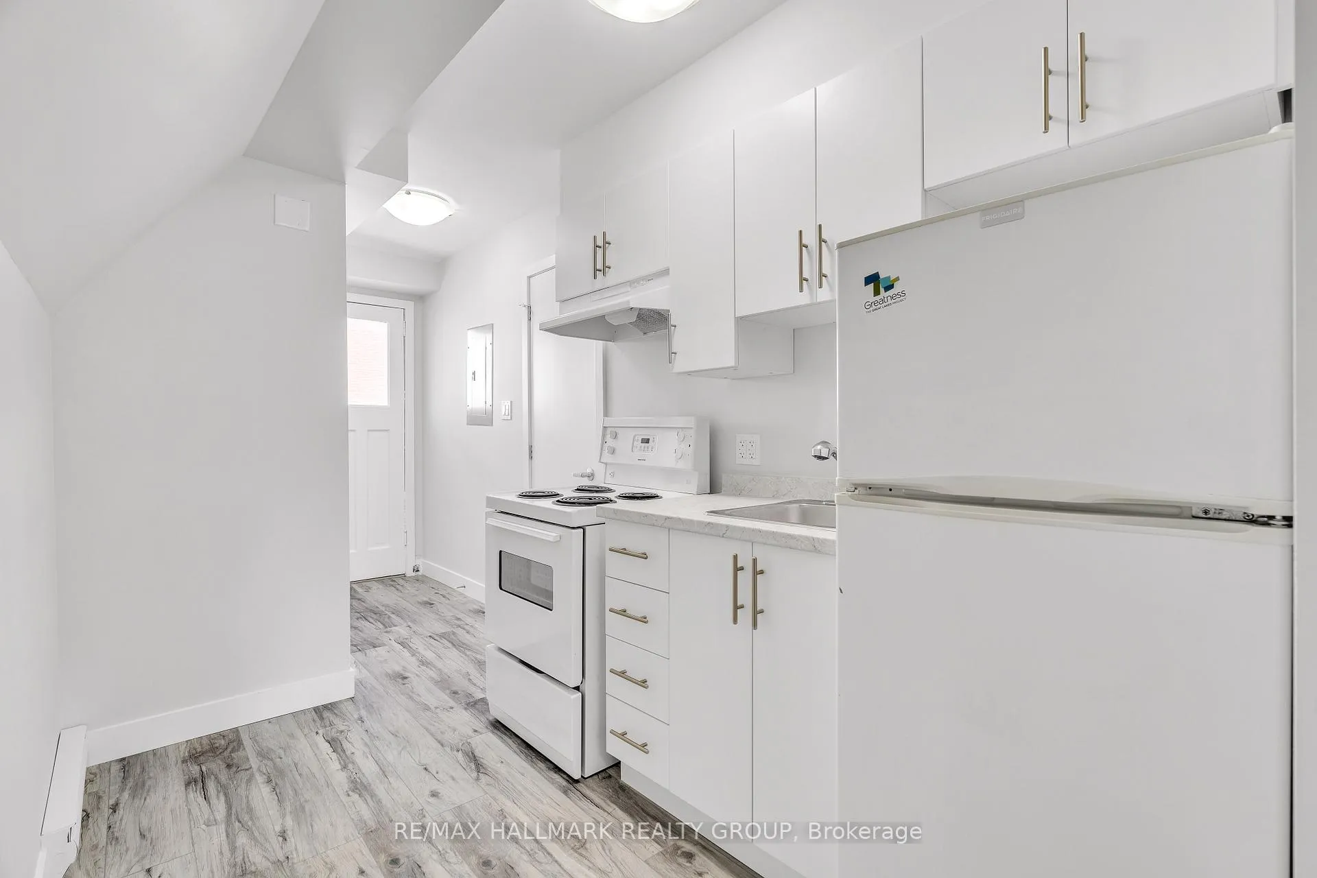 Photo 6 of Unit 4, 261 Somerset Street E, Ottawa, Sandy Hill — HOMEH