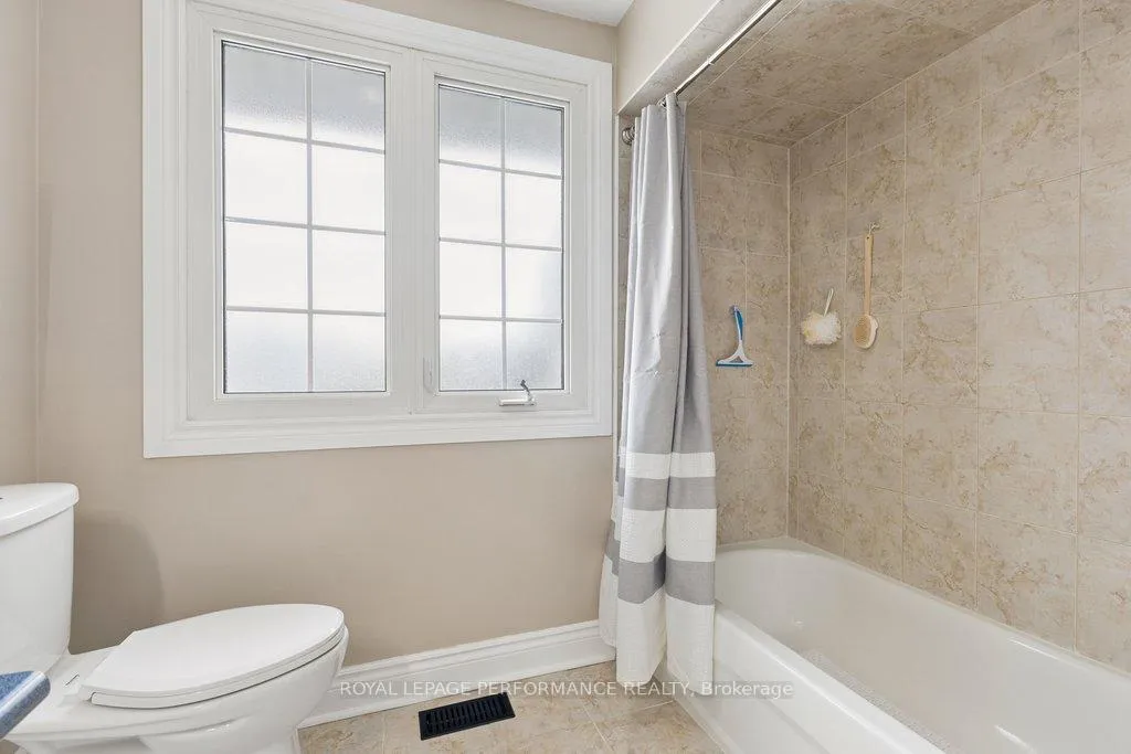 Photo 31 of 920 Walkley Road, Ottawa, Riverside Park South — HOMEH