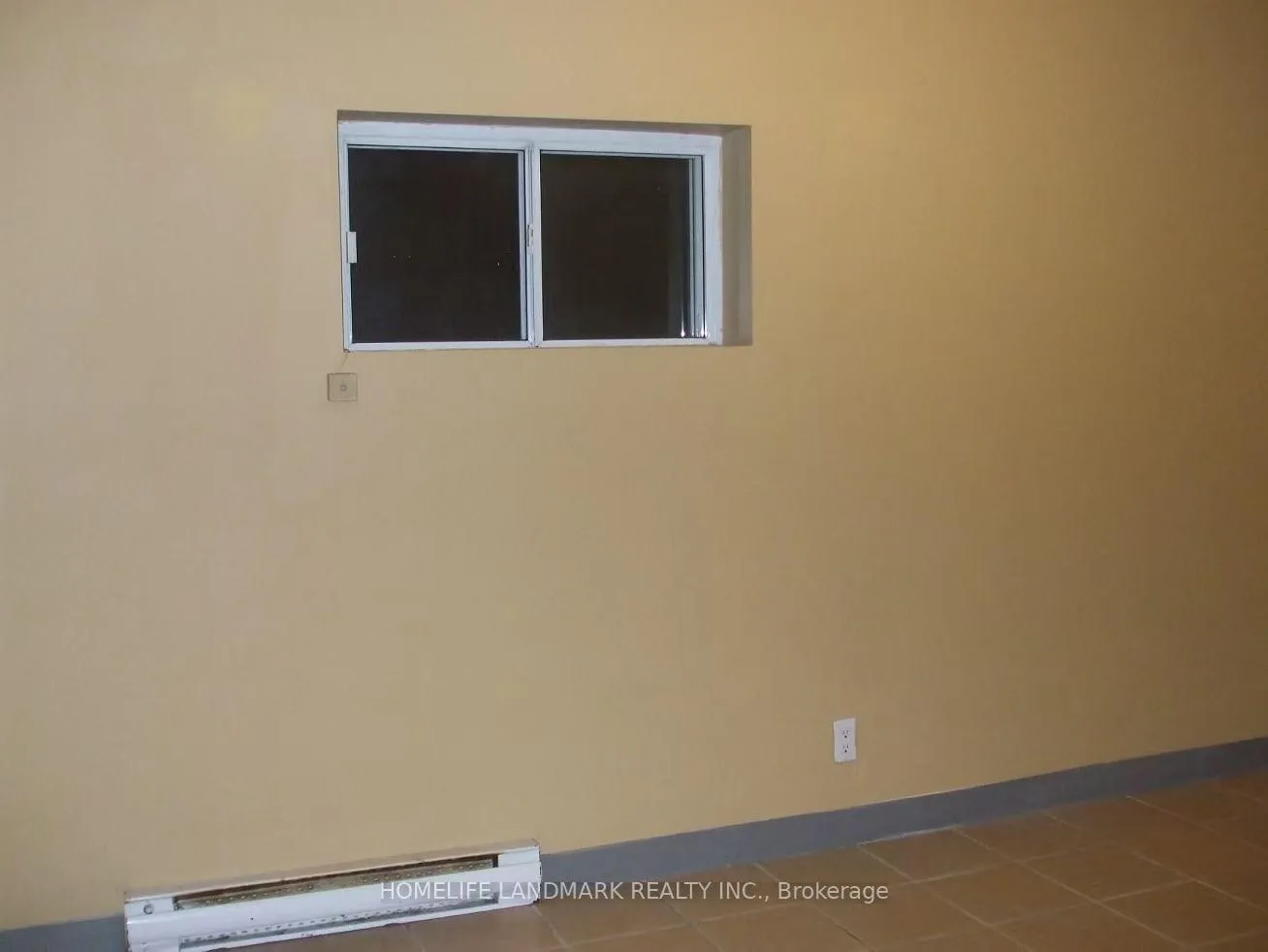 Photo 34 of 320 Elgin Street W, Oshawa, McLaughlin — HOMEH