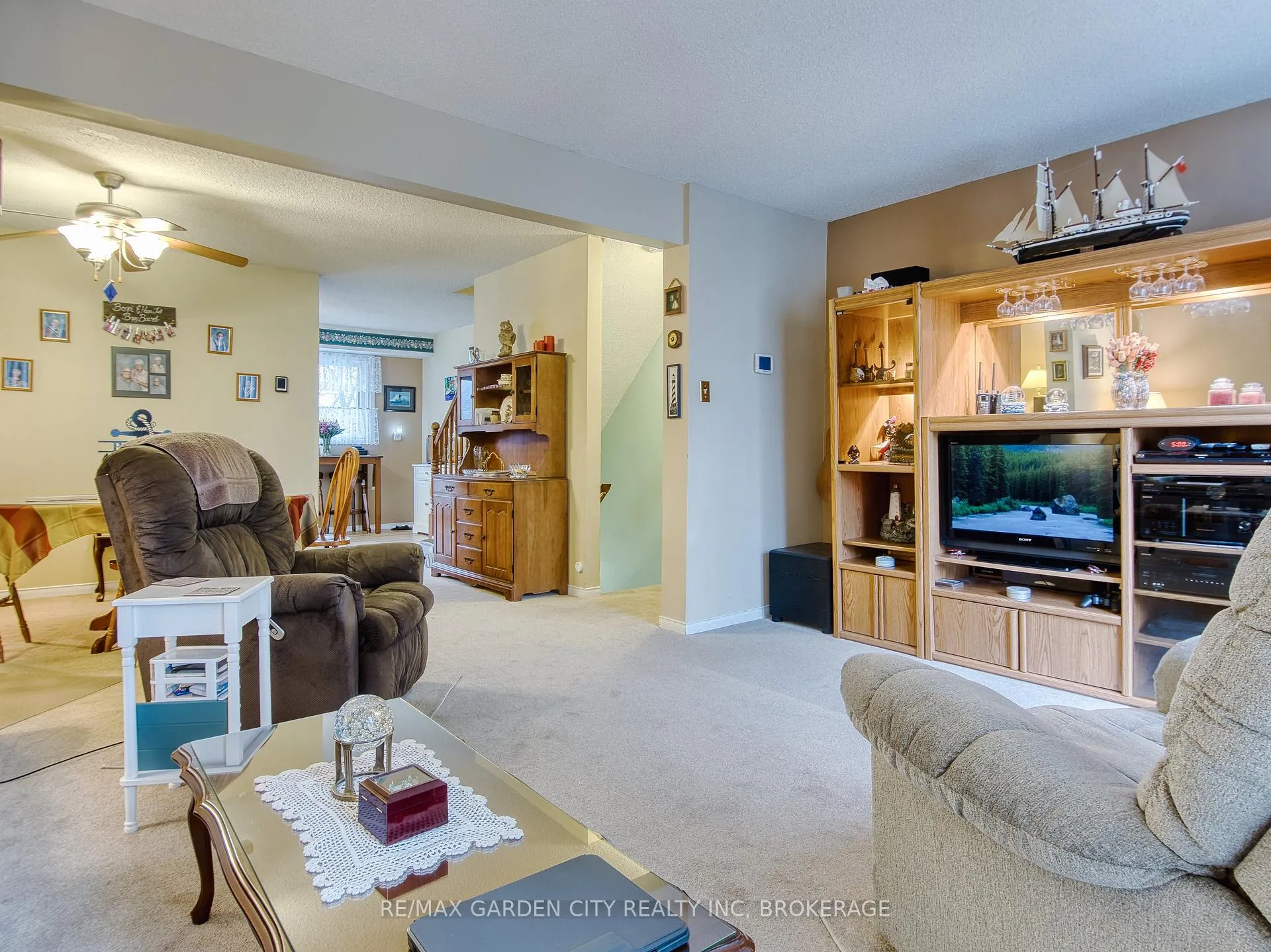 Photo 21 of Unit 19, 1155 Paramount Drive, Hamilton, Stoney Creek Mountain — HOMEH