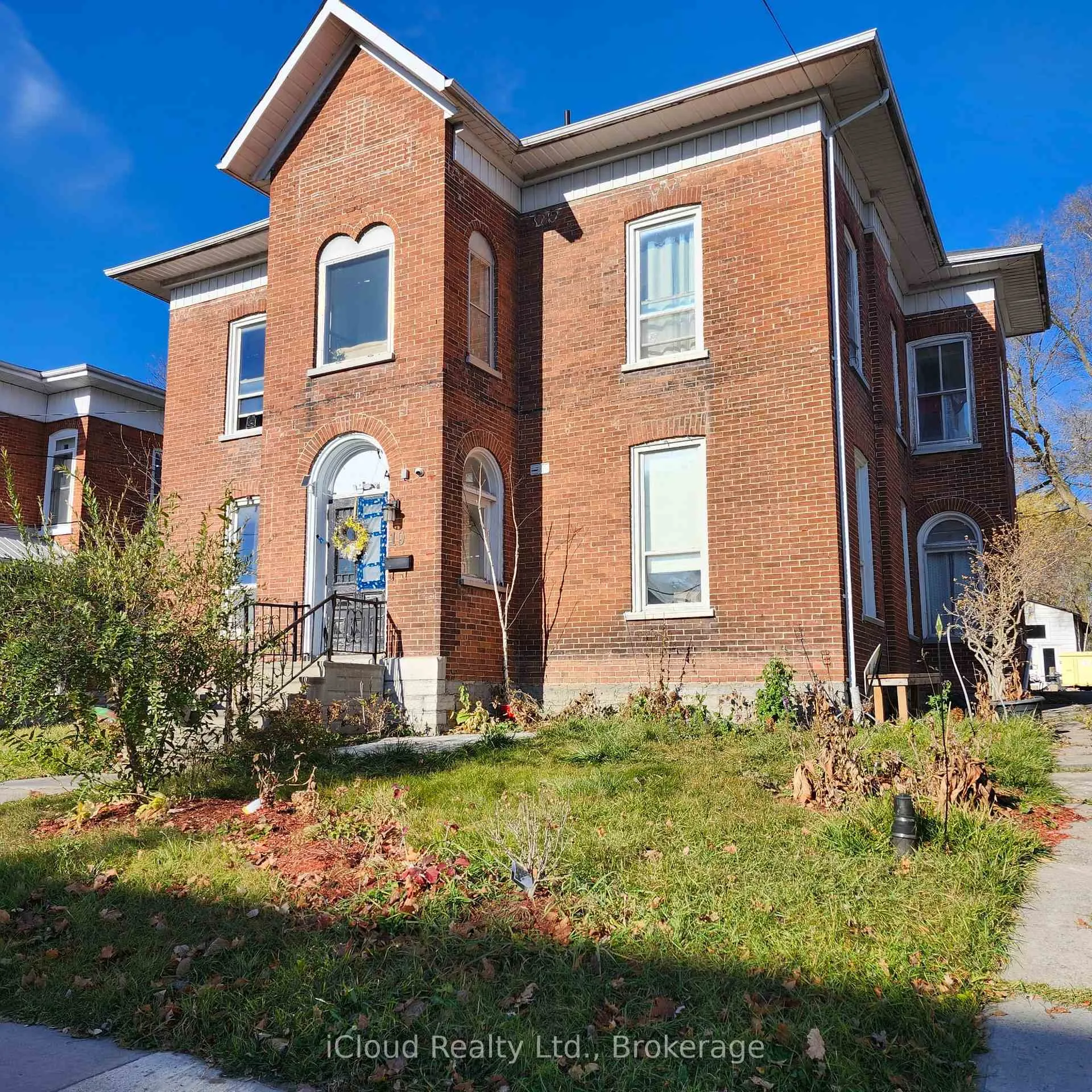 Photo of 19 Bridge Street W