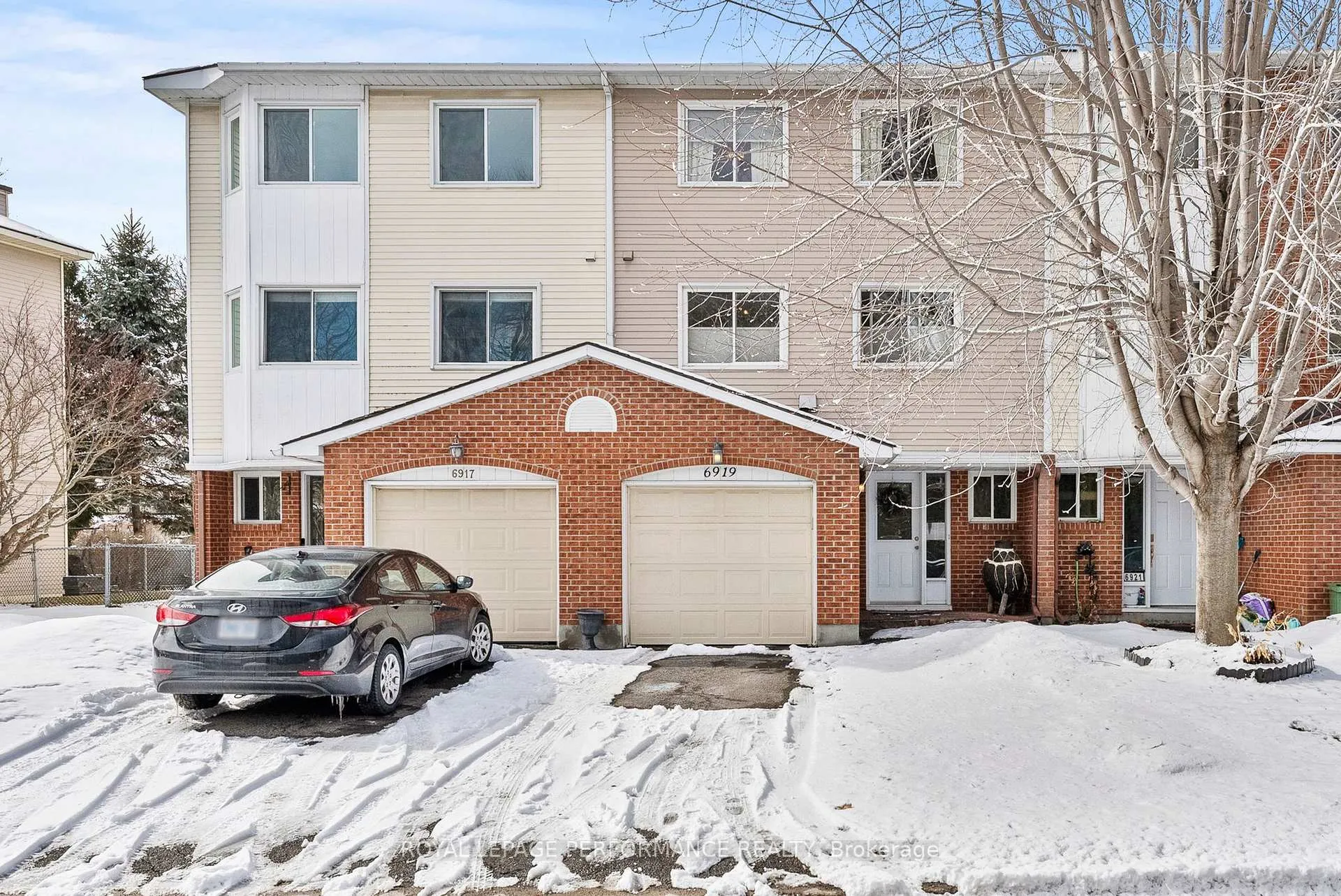 Photo 2 of 6919 Du Bois Avenue, Ottawa, Convent Glen North — HOMEH