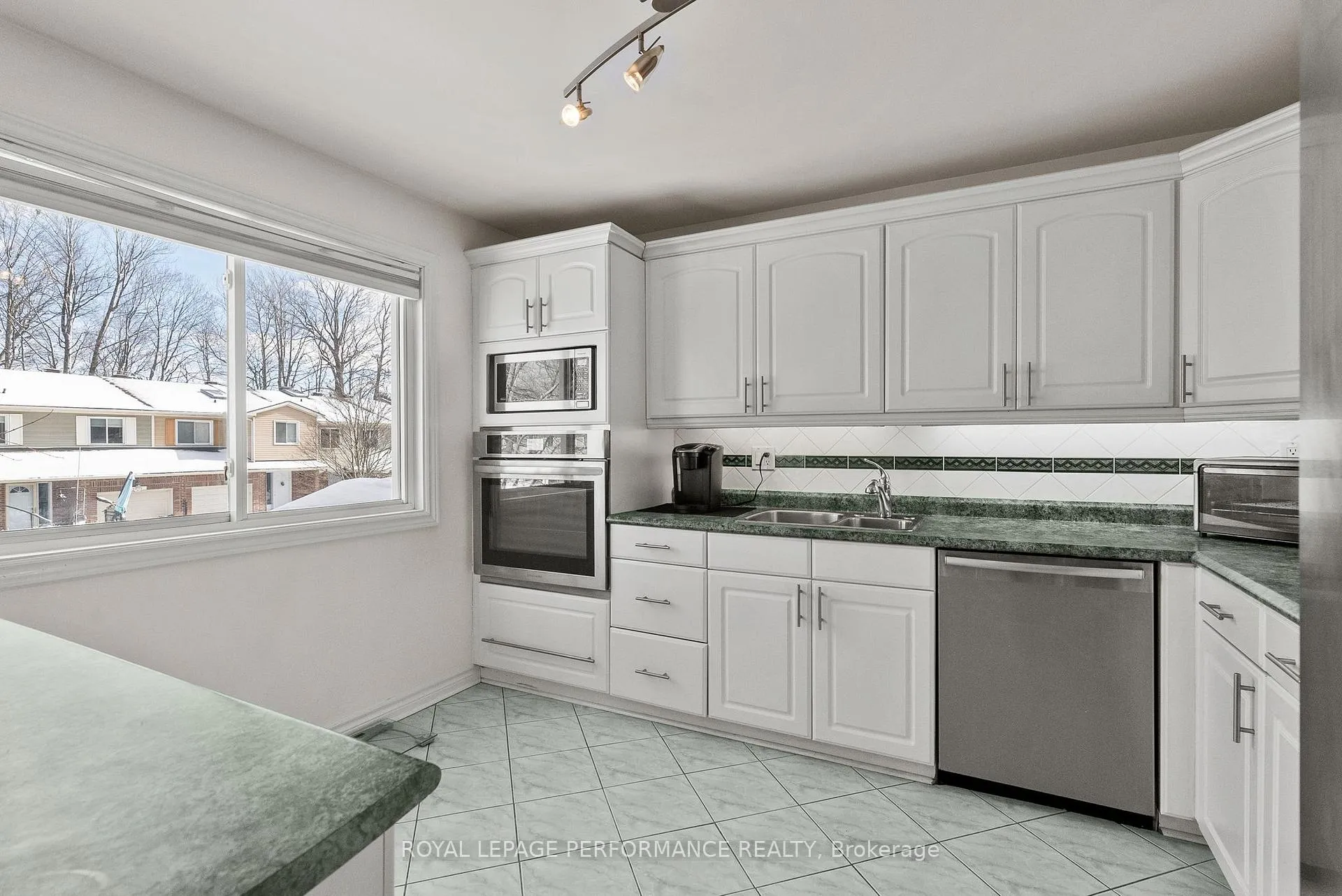 Photo 12 of 6919 Du Bois Avenue, Ottawa, Convent Glen North — HOMEH