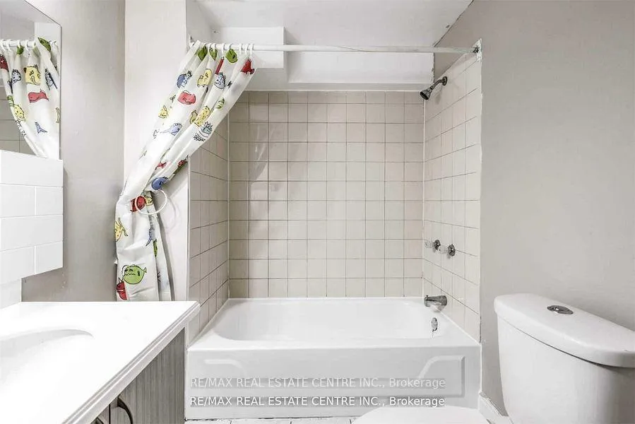 Photo 10 of Unit Lower, 83 Autumn Boulevard, Brampton, Avondale — HOMEH
