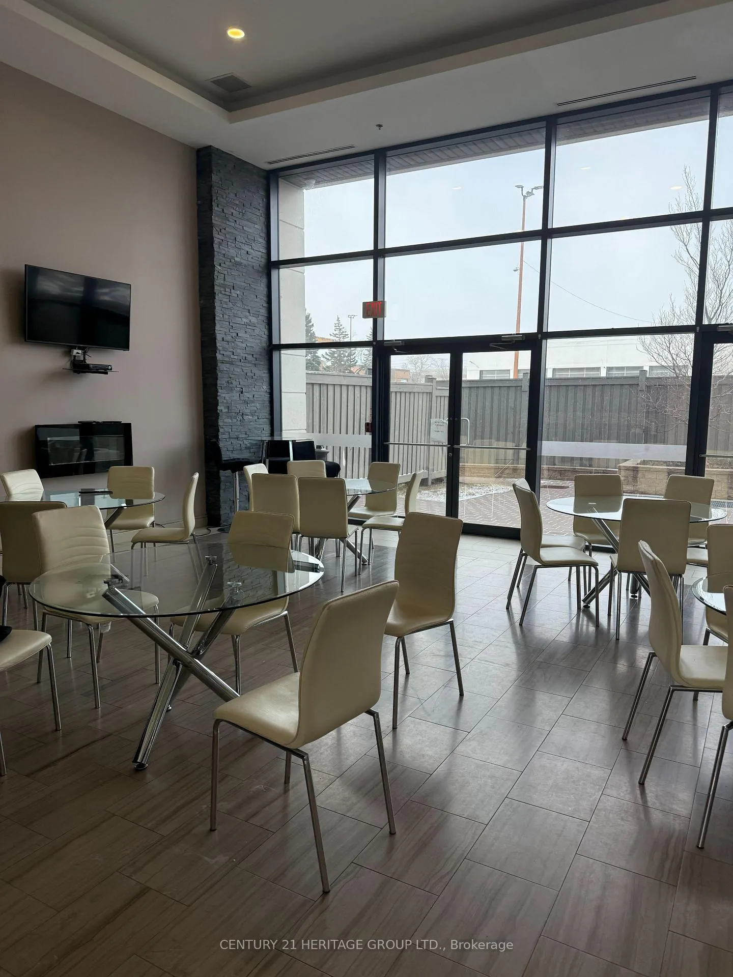 Photo 21 of Unit 513, 24 Woodstream Boulevard, Vaughan, Vaughan Grove — HOMEH