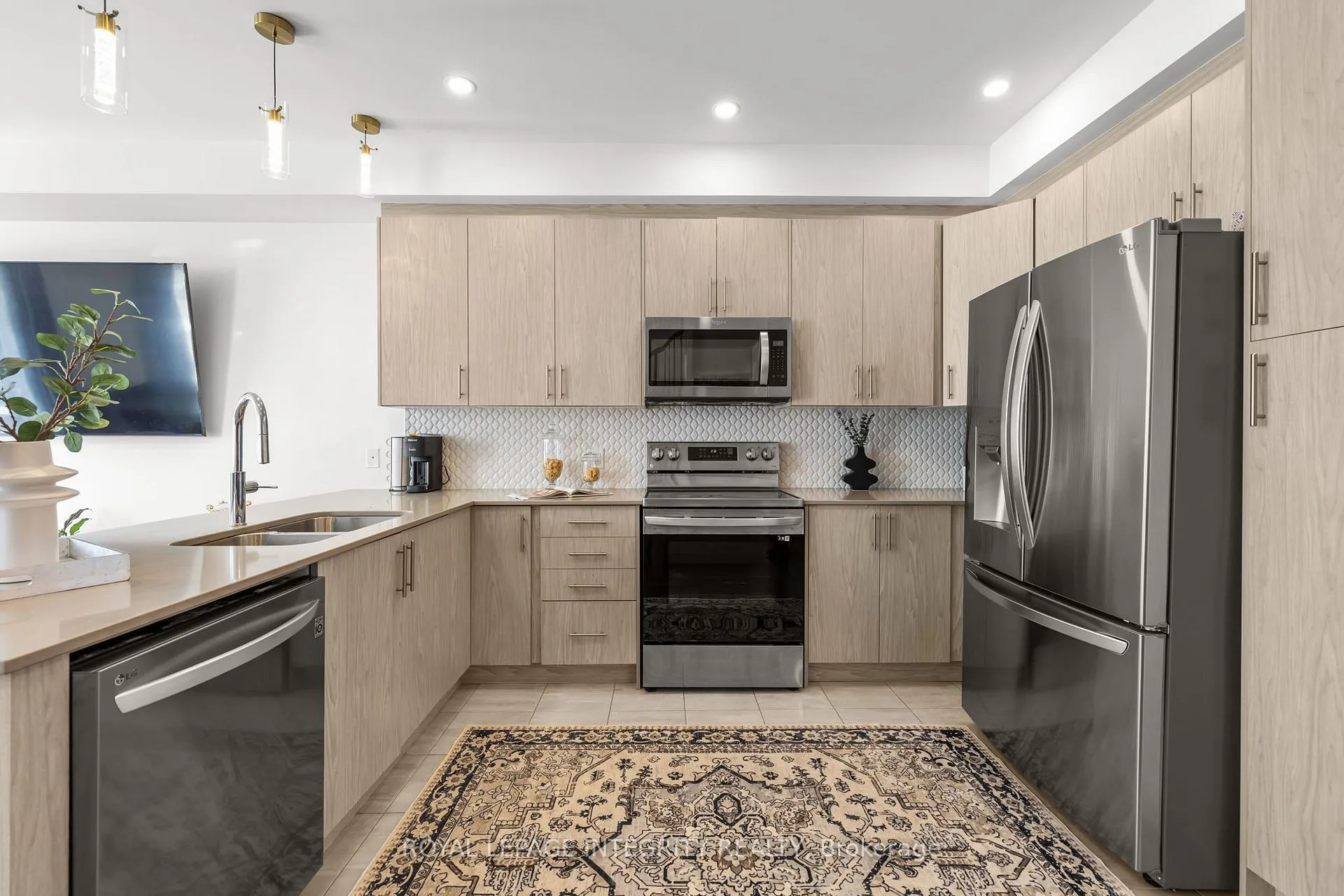 Photo 8 of 512 Cardamom Terrace E, Ottawa, Stittsville (South) — HOMEH