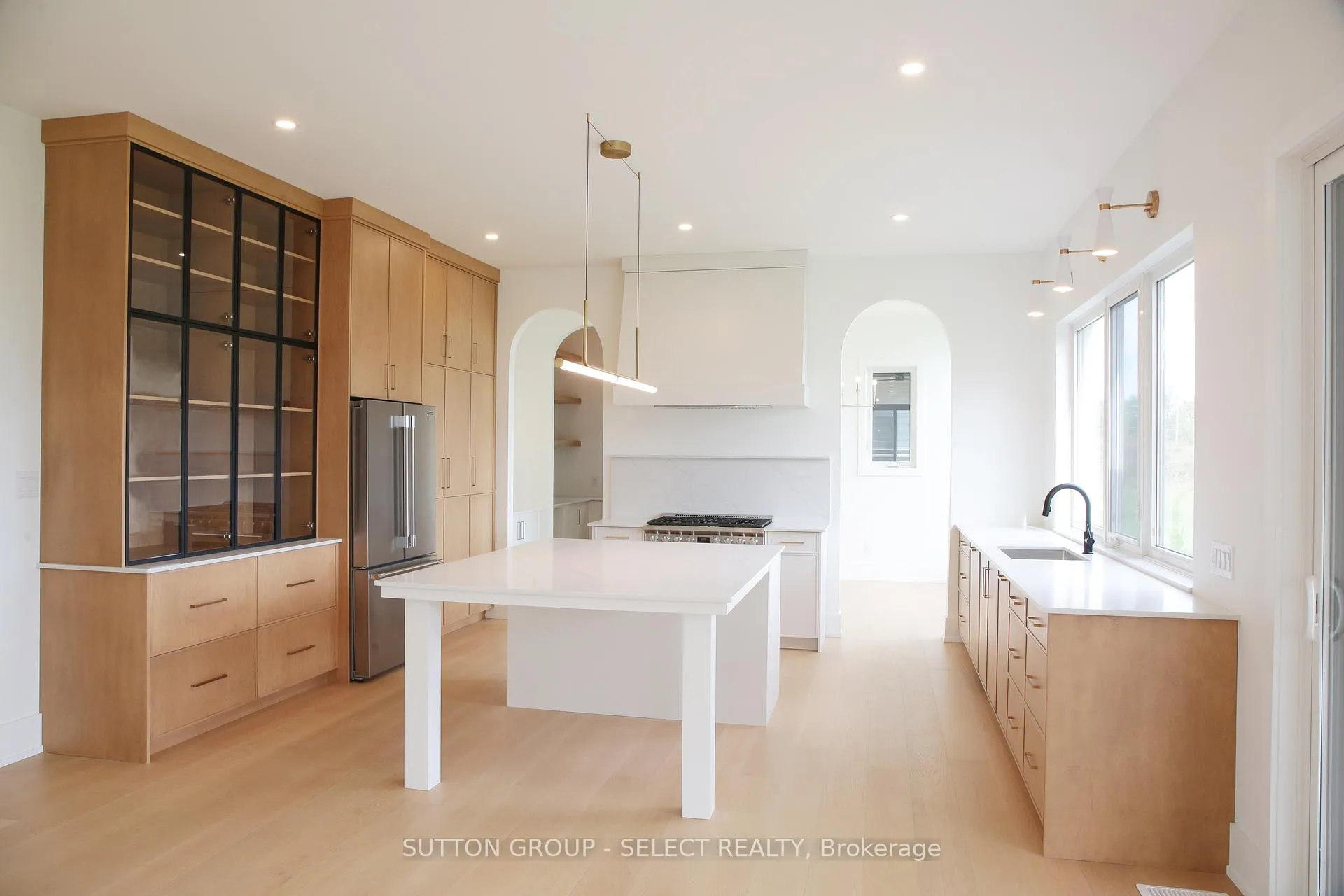 Photo 6 of 60 Bayshore Drive, Middlesex Centre, Kilworth — HOMEH