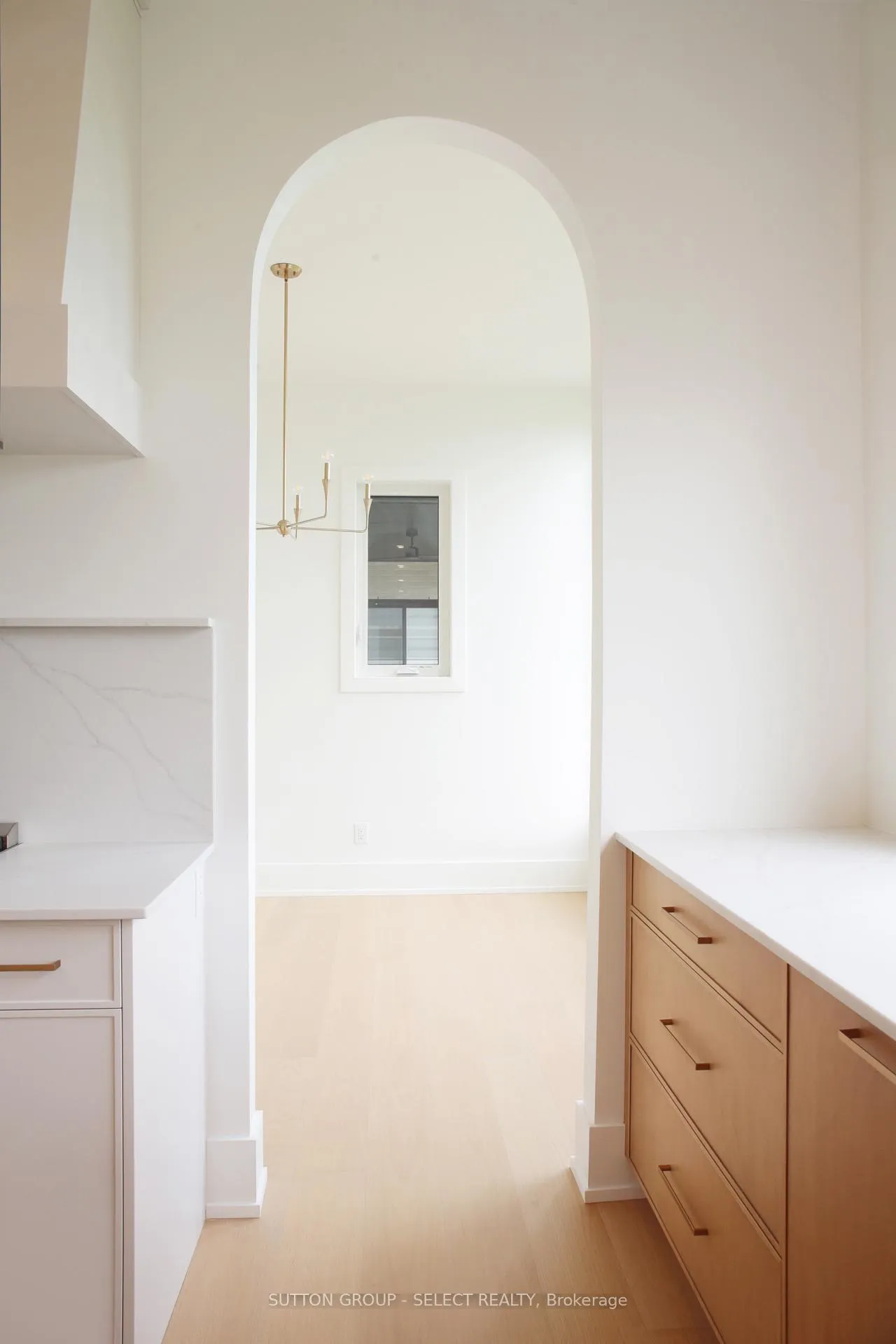 Photo 11 of 60 Bayshore Drive, Middlesex Centre, Kilworth — HOMEH
