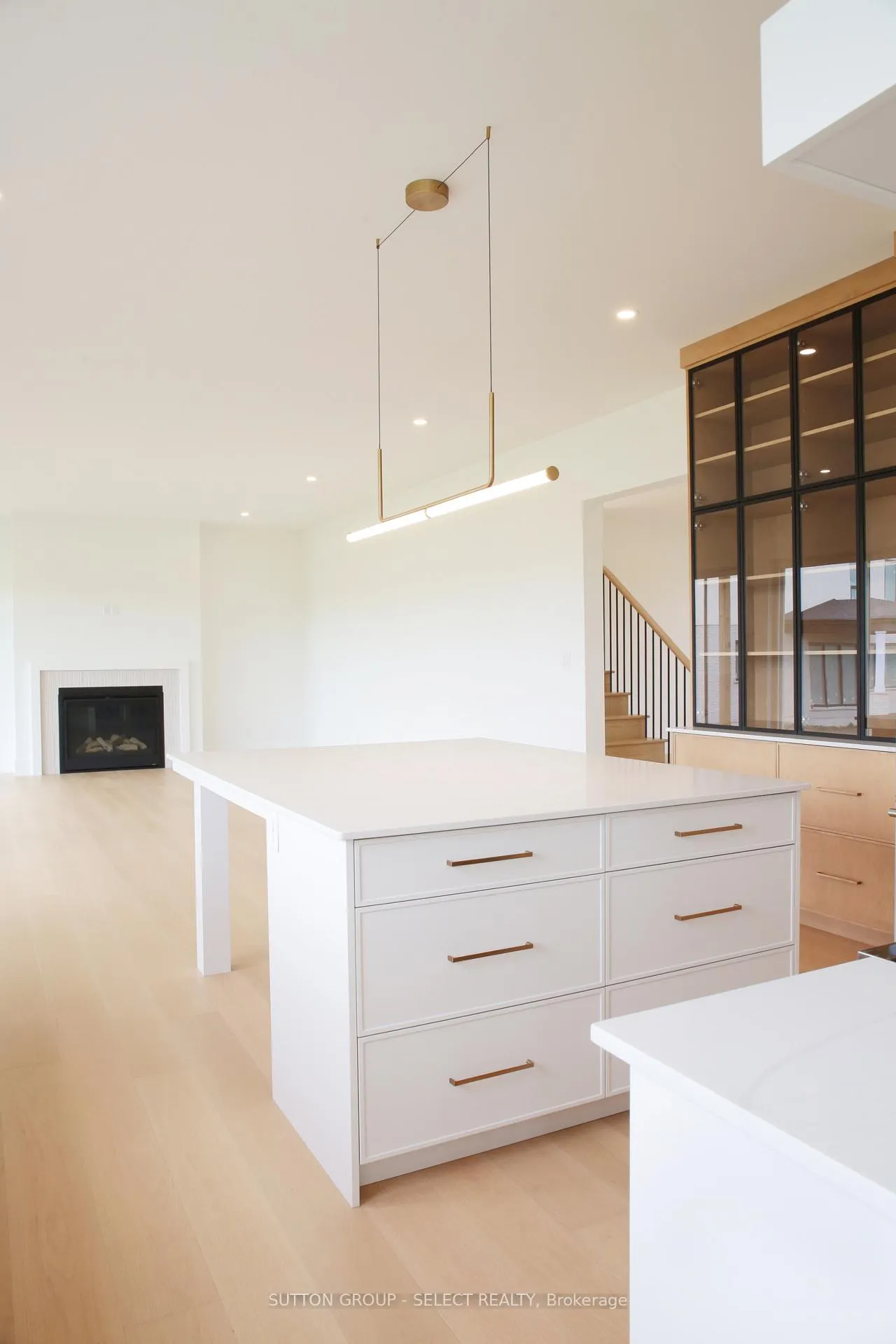 Photo 13 of 60 Bayshore Drive, Middlesex Centre, Kilworth — HOMEH