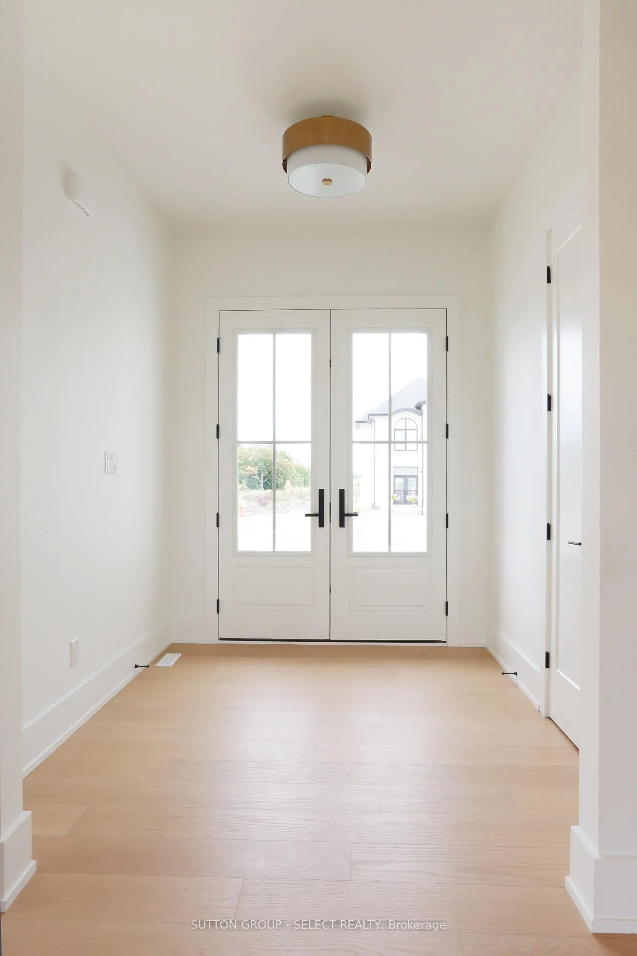 Photo 32 of 60 Bayshore Drive, Middlesex Centre, Kilworth — HOMEH