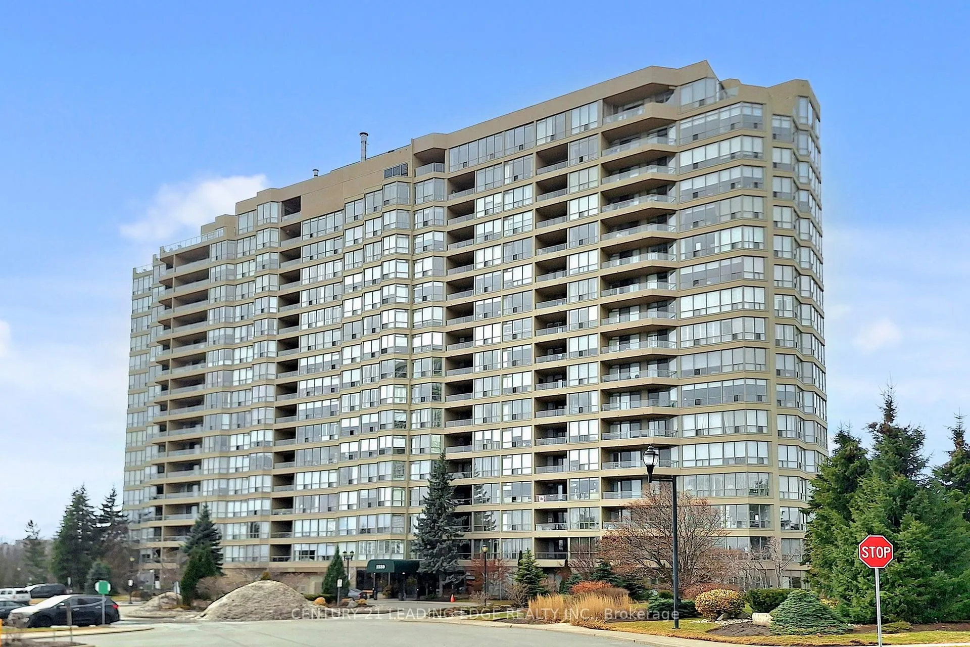Photo 30 of Unit 924, 1880 Valley Farm Road, Pickering, Town Centre — HOMEH