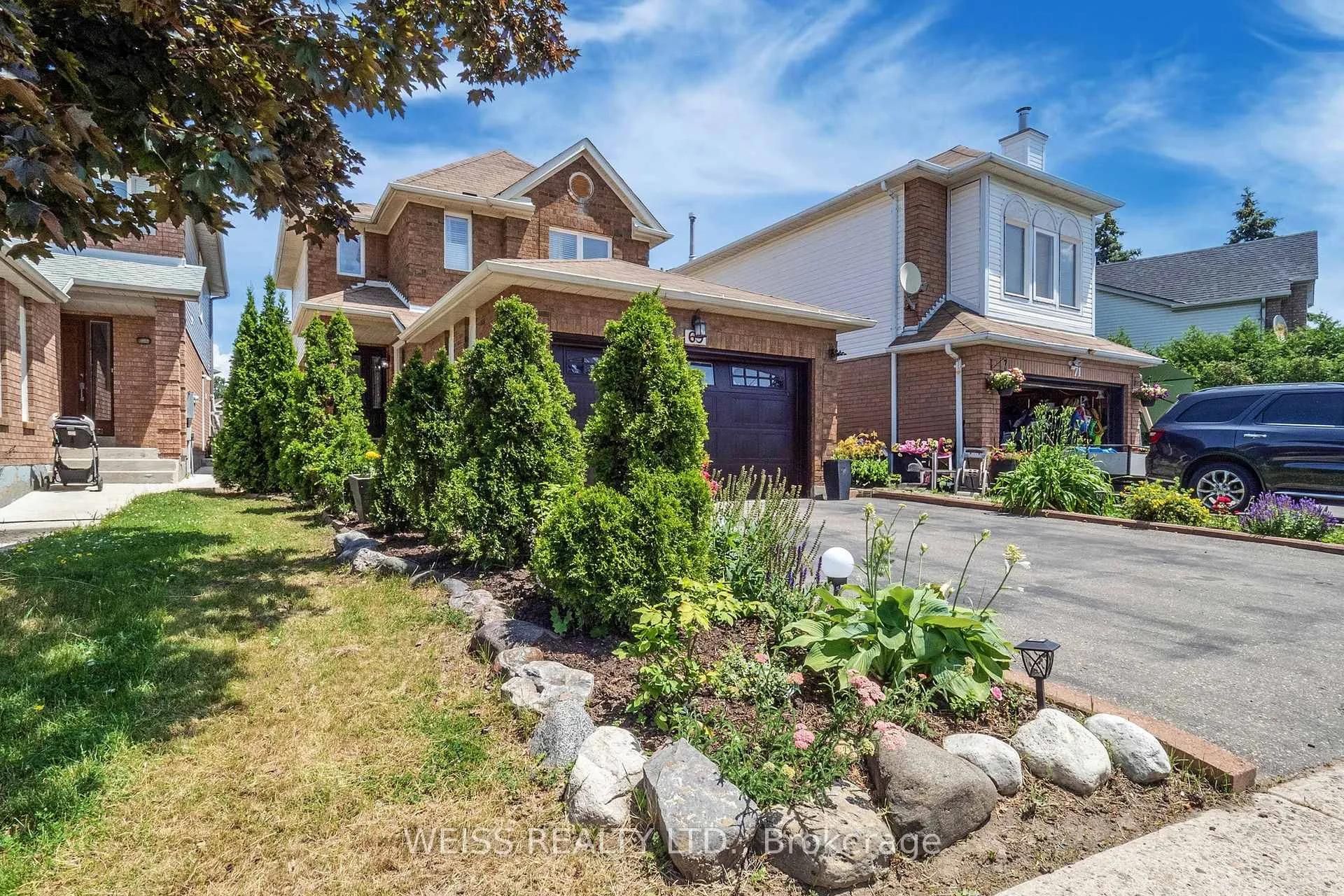 Photo 2 of 69 Wooliston Crescent, Brampton, Fletcher's West — HOMEH