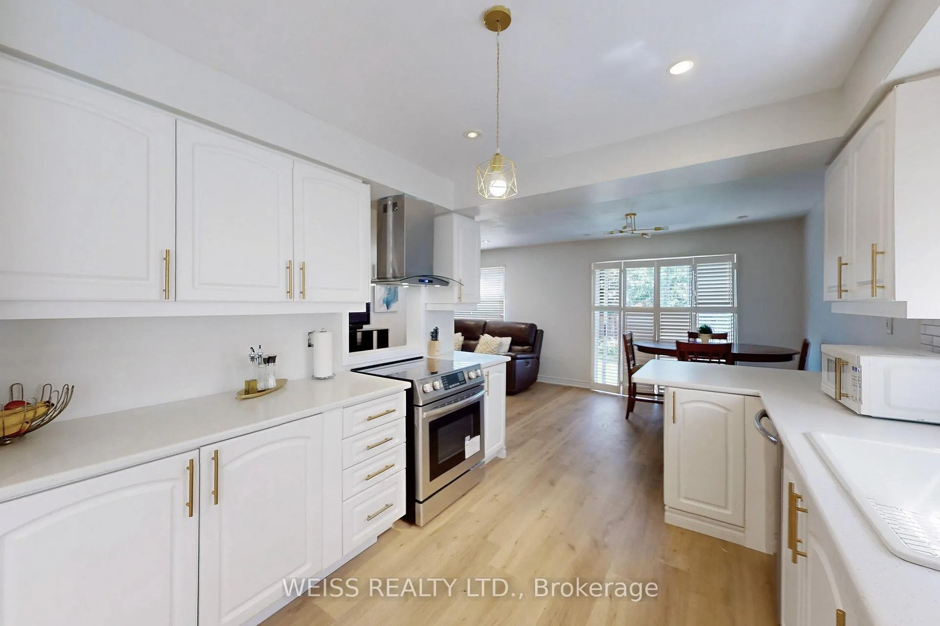 Photo 15 of 69 Wooliston Crescent, Brampton, Fletcher's West — HOMEH