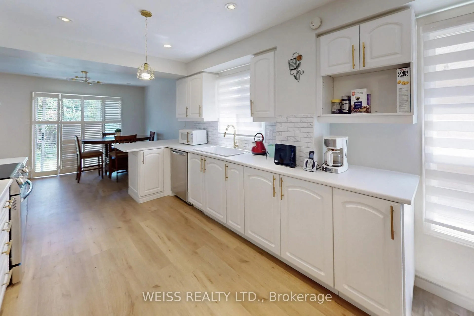 Photo 16 of 69 Wooliston Crescent, Brampton, Fletcher's West — HOMEH
