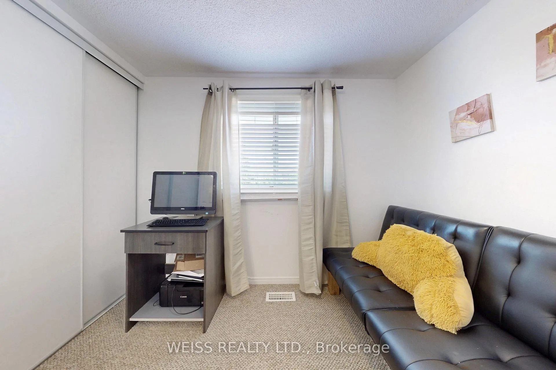 Photo 32 of 69 Wooliston Crescent, Brampton, Fletcher's West — HOMEH
