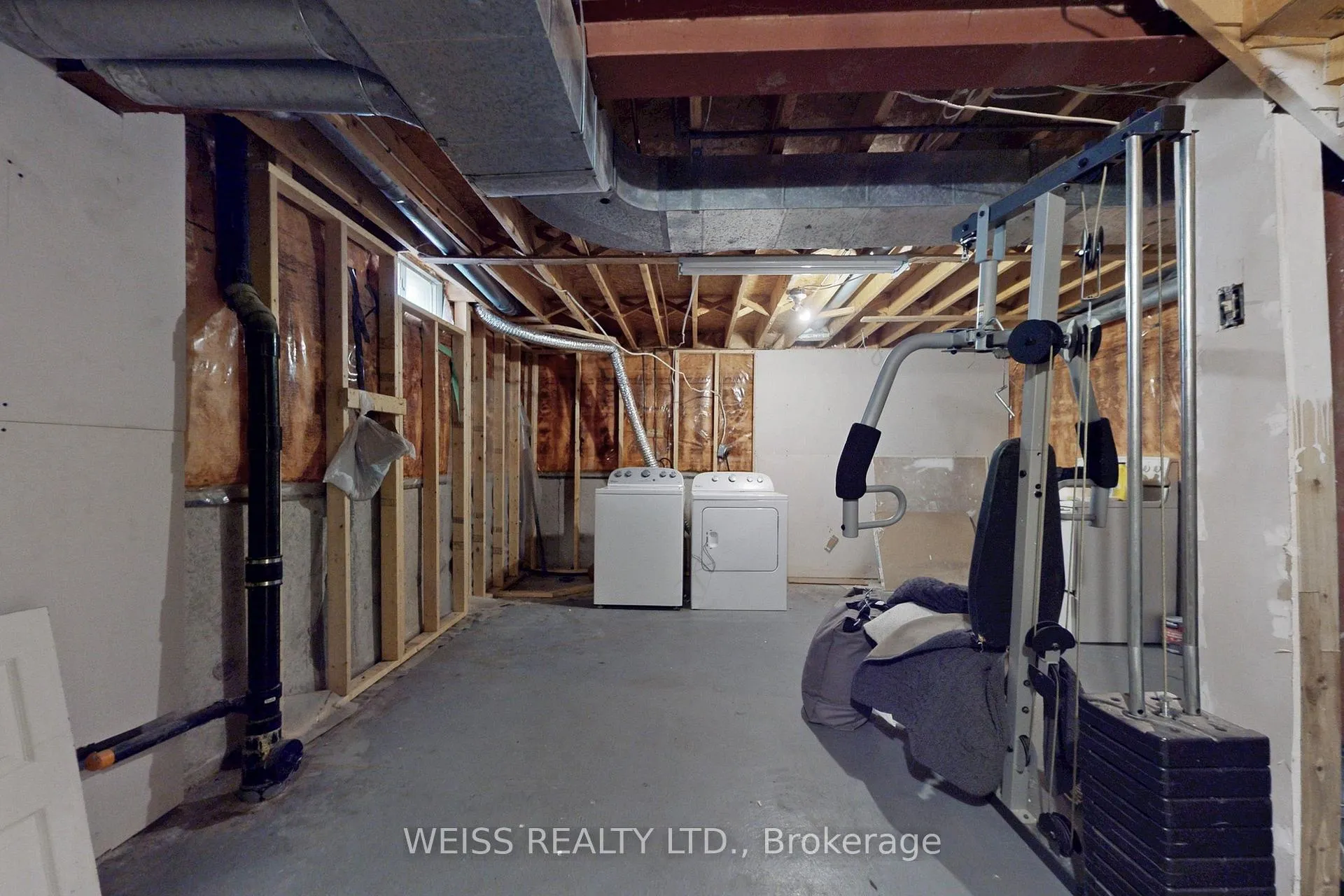 Photo 41 of 69 Wooliston Crescent, Brampton, Fletcher's West — HOMEH