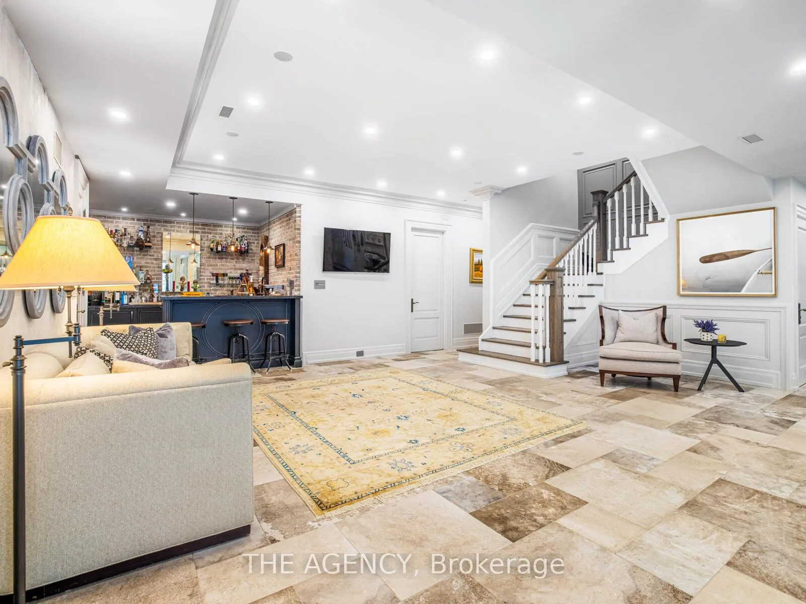 Photo 26 of 1 Suncrest Drive, North York, Bridle Path-Sunnybrook-York Mills — HOMEH