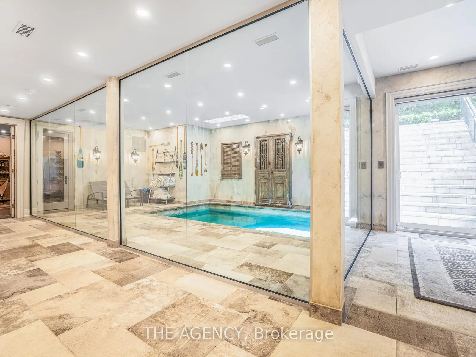 Photo 31 of 1 Suncrest Drive, North York, Bridle Path-Sunnybrook-York Mills — HOMEH