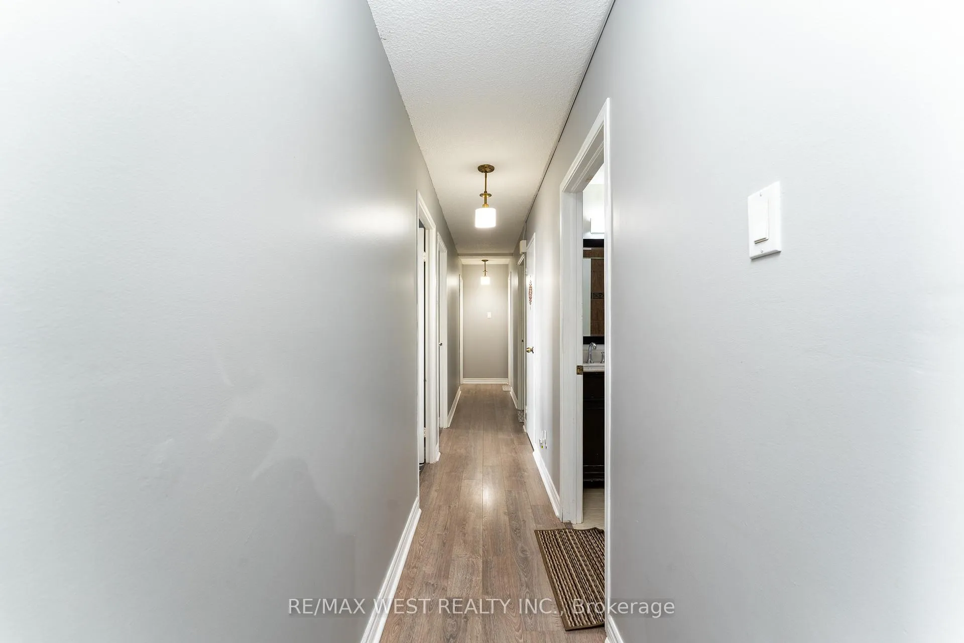 Photo 9 of Unit 612, 4062 Lawrence Avenue E, Scarborough, West Hill — HOMEH