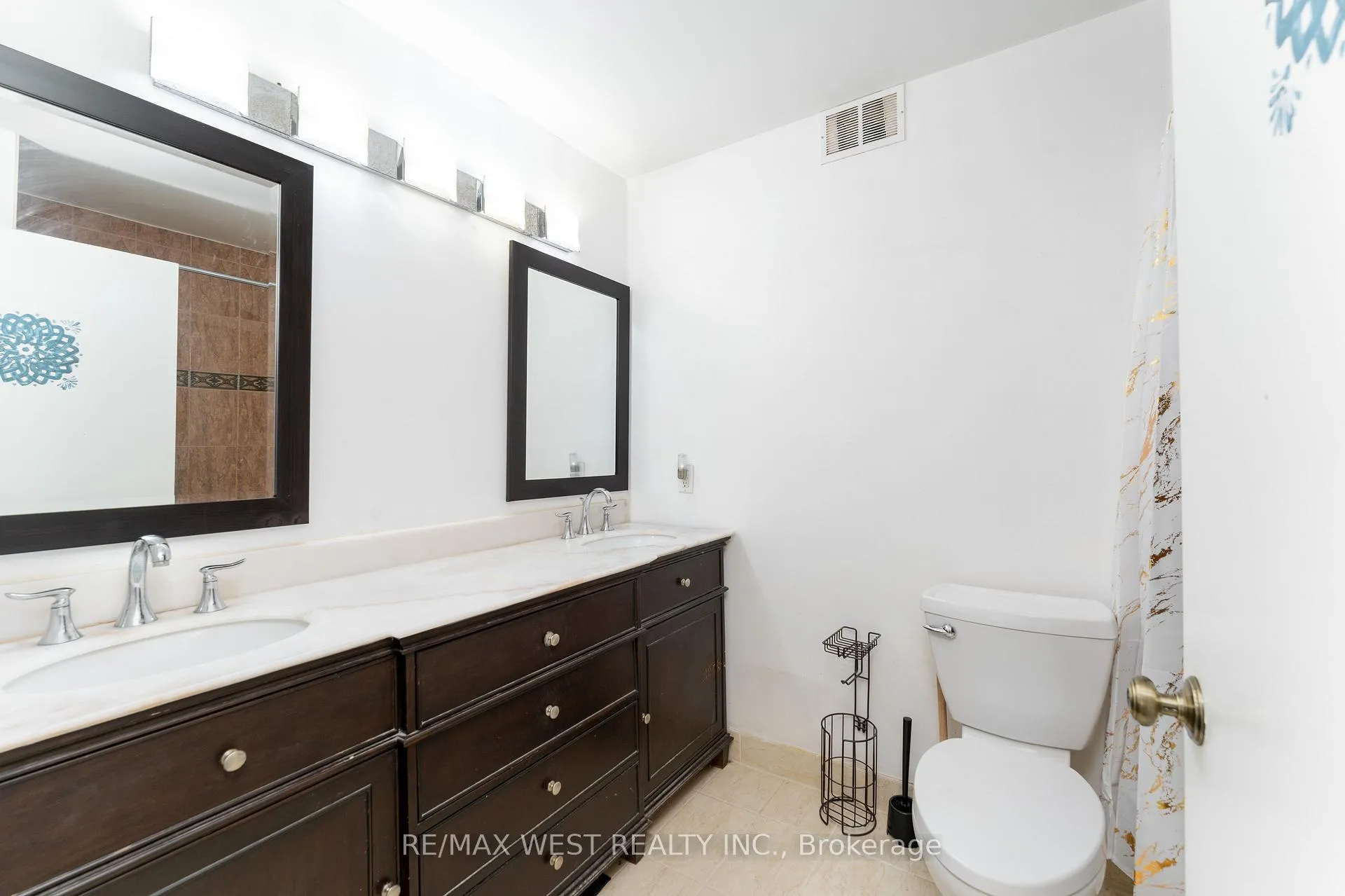 Photo 10 of Unit 612, 4062 Lawrence Avenue E, Scarborough, West Hill — HOMEH