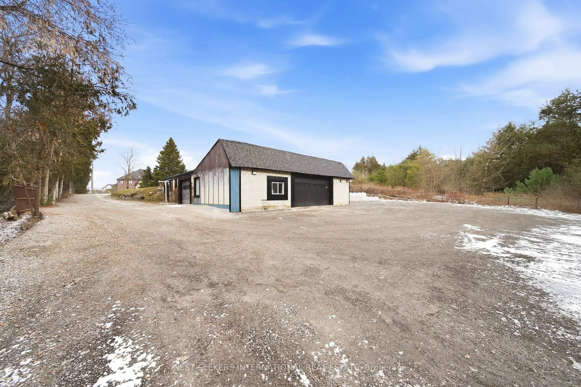 Photo 29 of 5105 Lloydtown Aurora Road, King, Pottageville — HOMEH