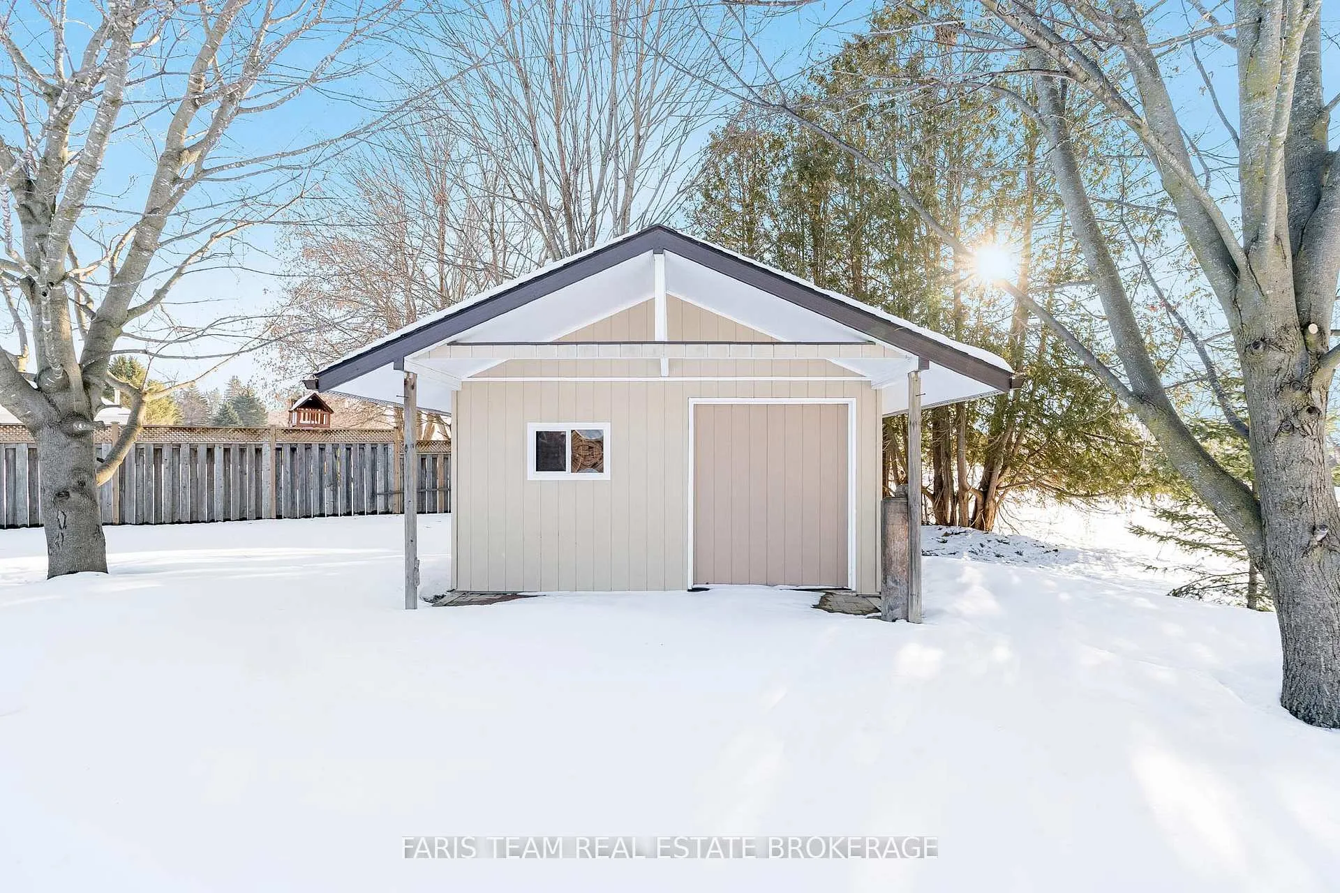 Photo 35 of 856 Church Drive, Innisfil, Lefroy — HOMEH