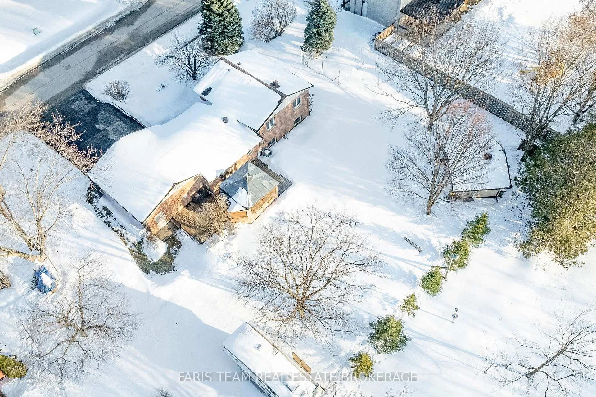 Photo 36 of 856 Church Drive, Innisfil, Lefroy — HOMEH