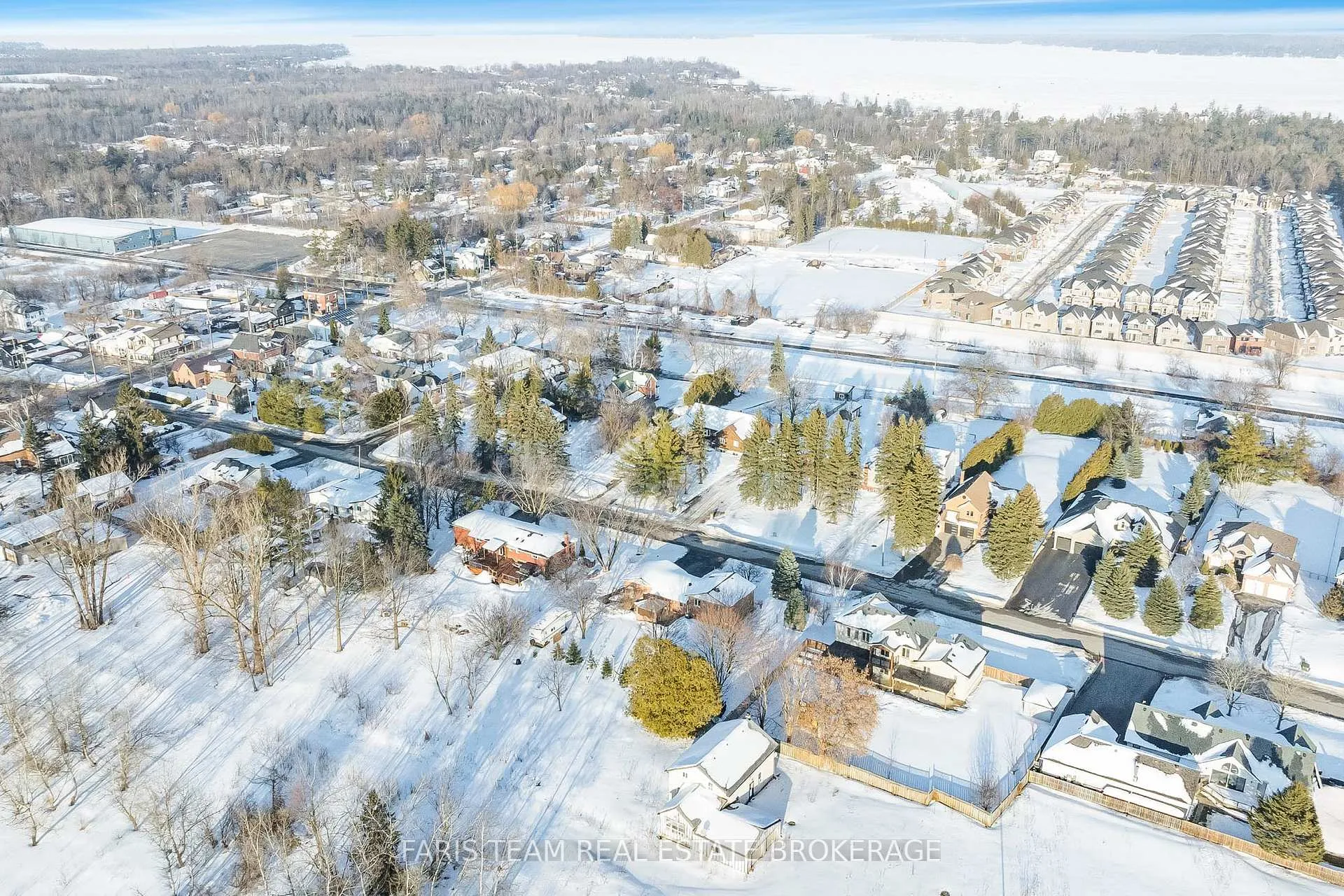 Photo 39 of 856 Church Drive, Innisfil, Lefroy — HOMEH