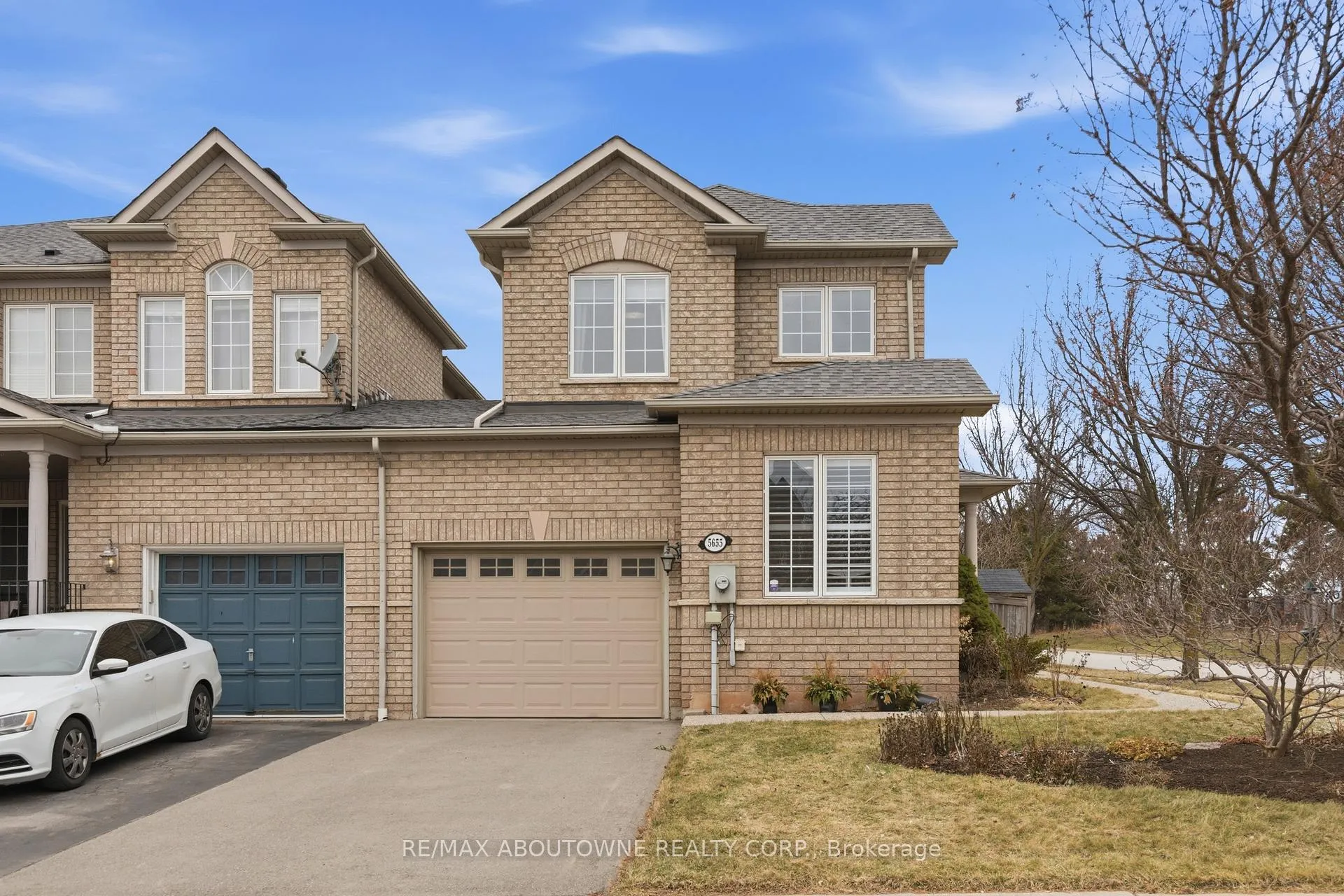 Photo 4 of 5655 Adele Road, Burlington, Appleby — HOMEH
