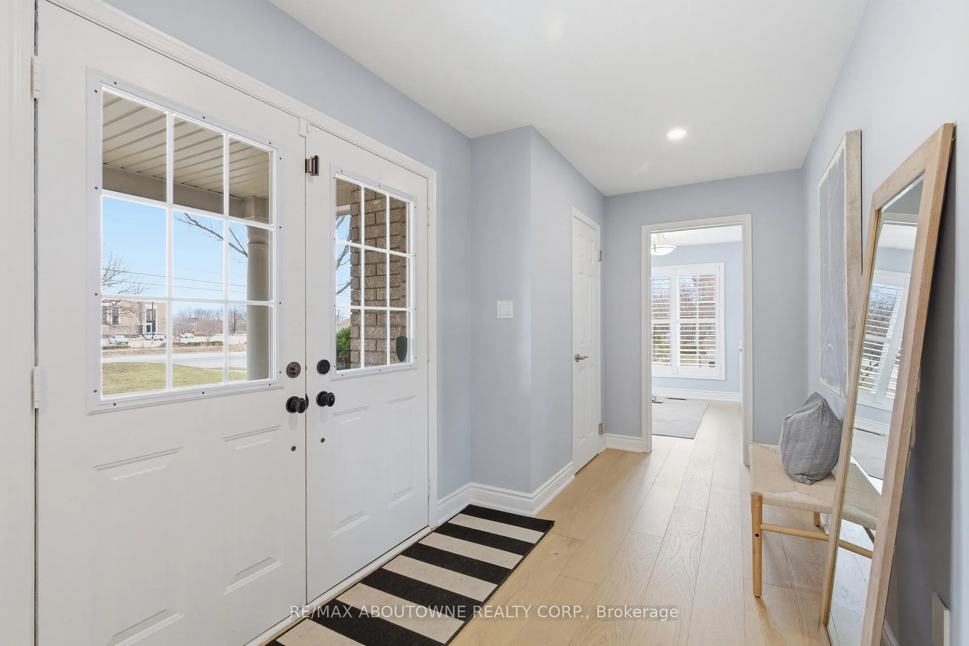 Photo 6 of 5655 Adele Road, Burlington, Appleby — HOMEH