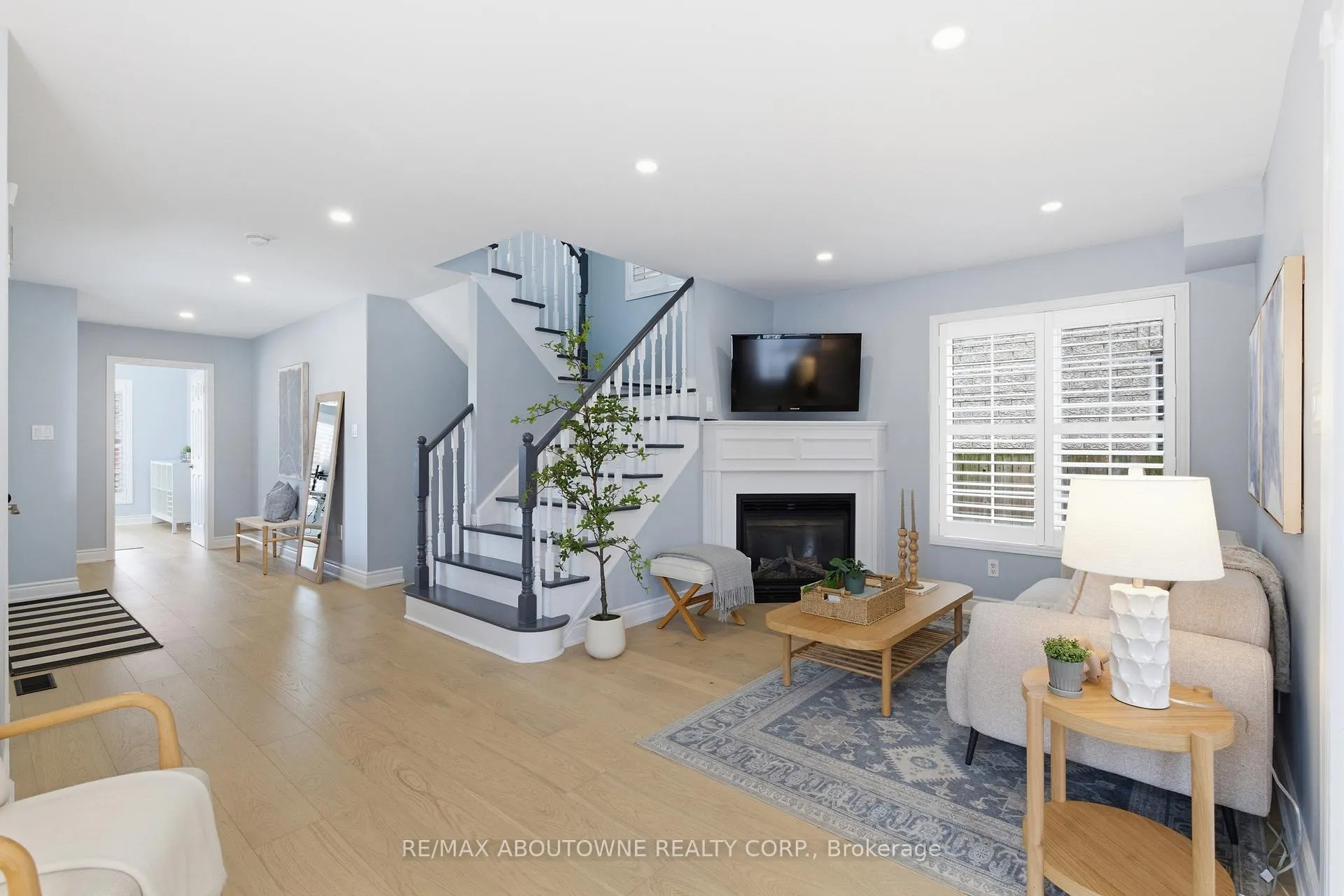 Photo 9 of 5655 Adele Road, Burlington, Appleby — HOMEH