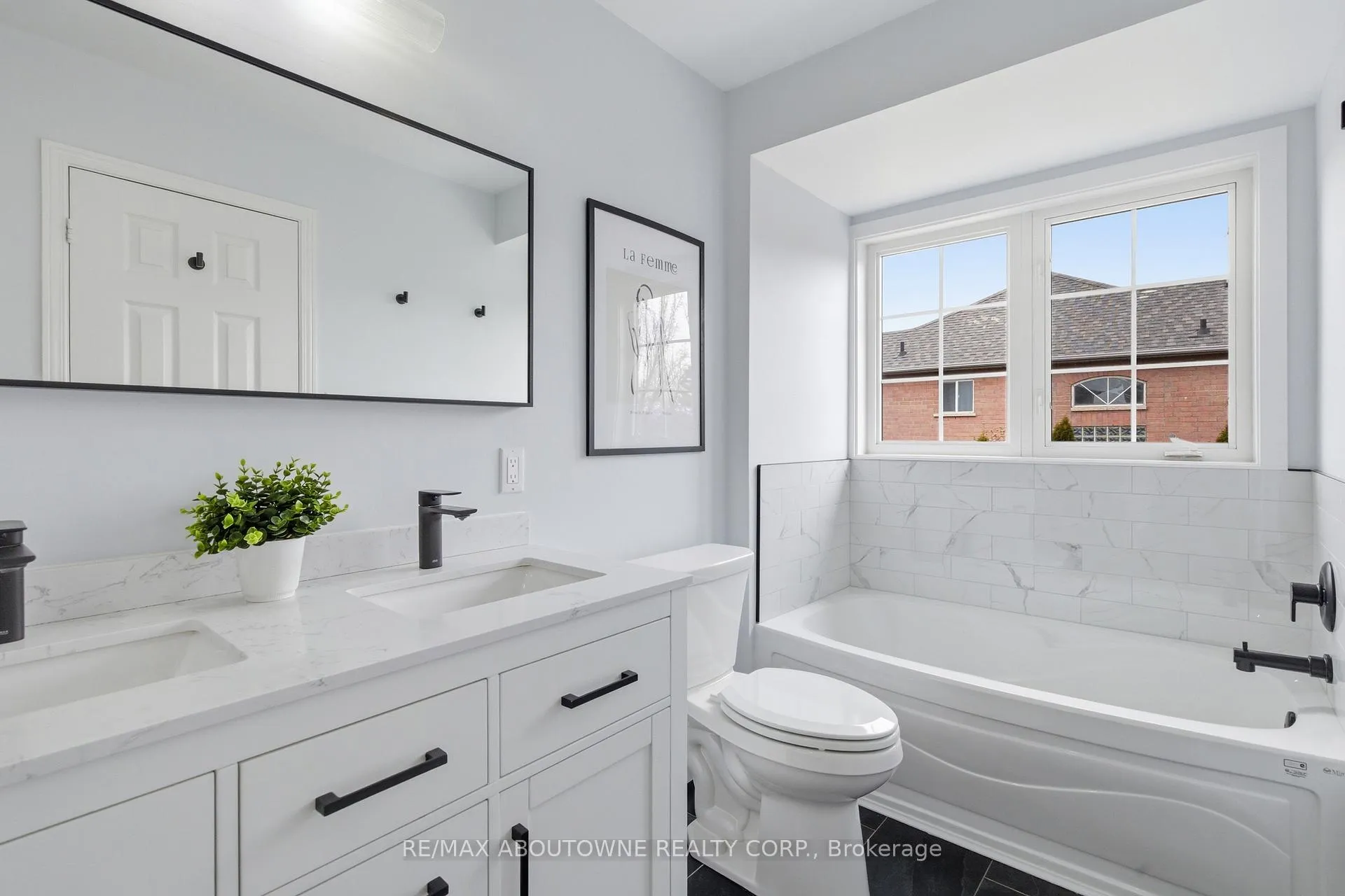 Photo 27 of 5655 Adele Road, Burlington, Appleby — HOMEH