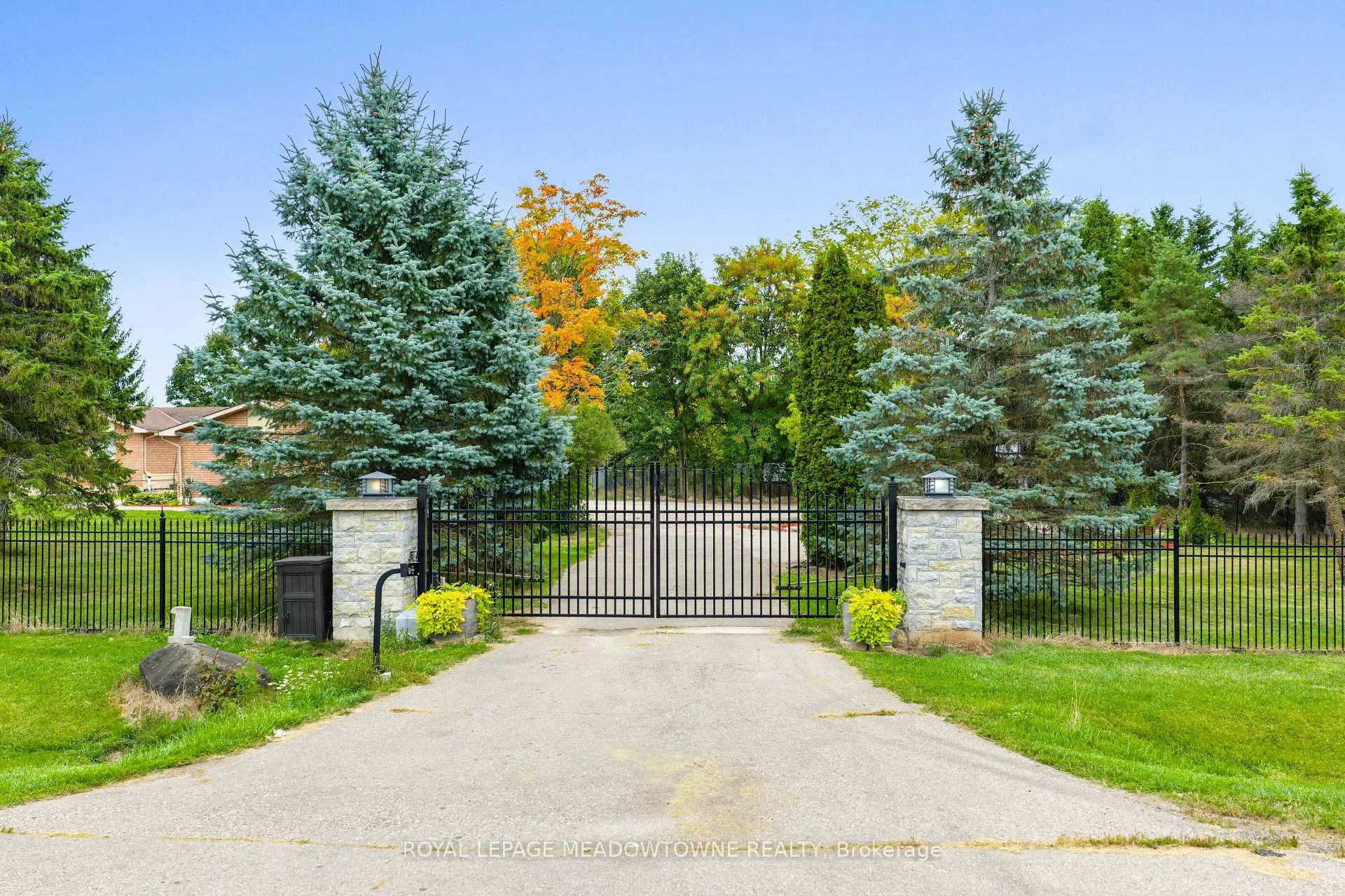 Photo 4 of 1 Cassidy Lane, Caledon, Rural Caledon — HOMEH