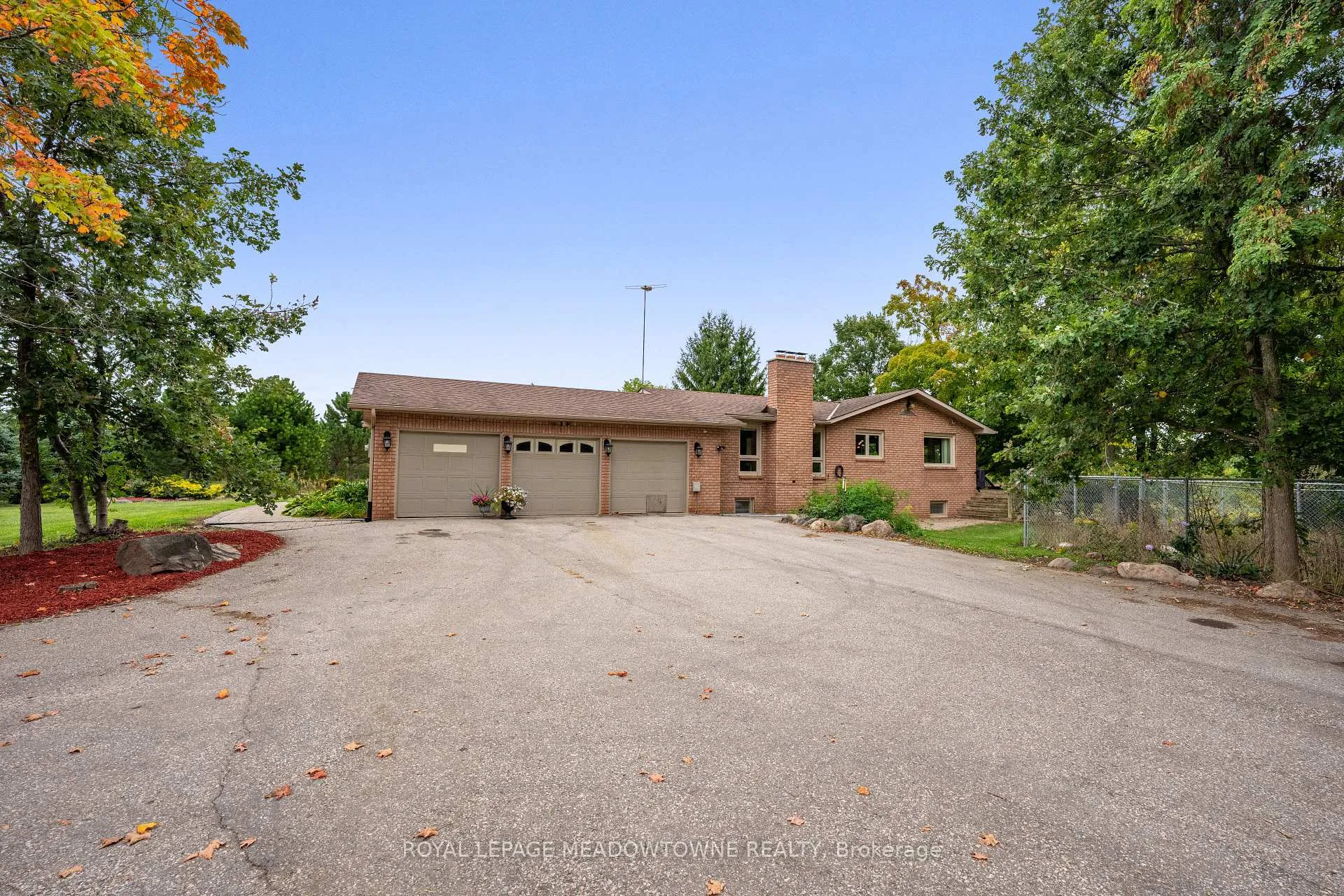 Photo 43 of 1 Cassidy Lane, Caledon, Rural Caledon — HOMEH