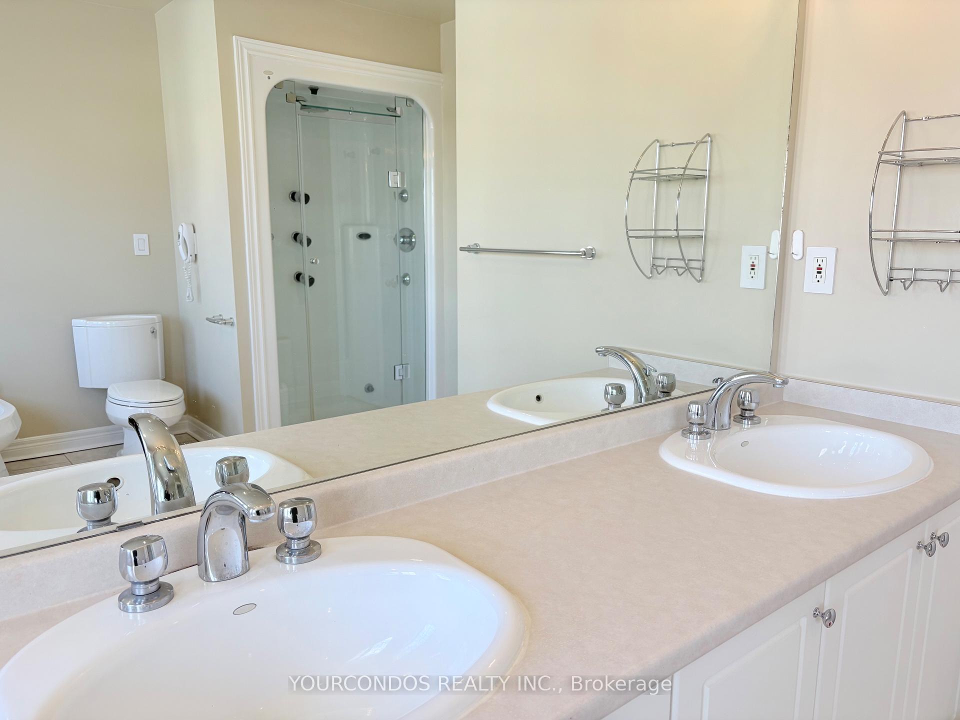 Photo 28 of 66 Crawford Street, Markham, Berczy — HOMEH