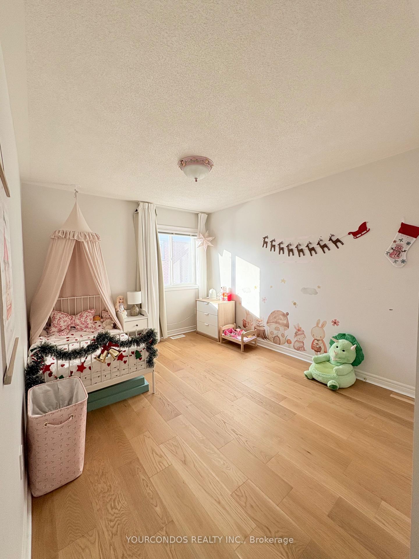 Photo 32 of 66 Crawford Street, Markham, Berczy — HOMEH