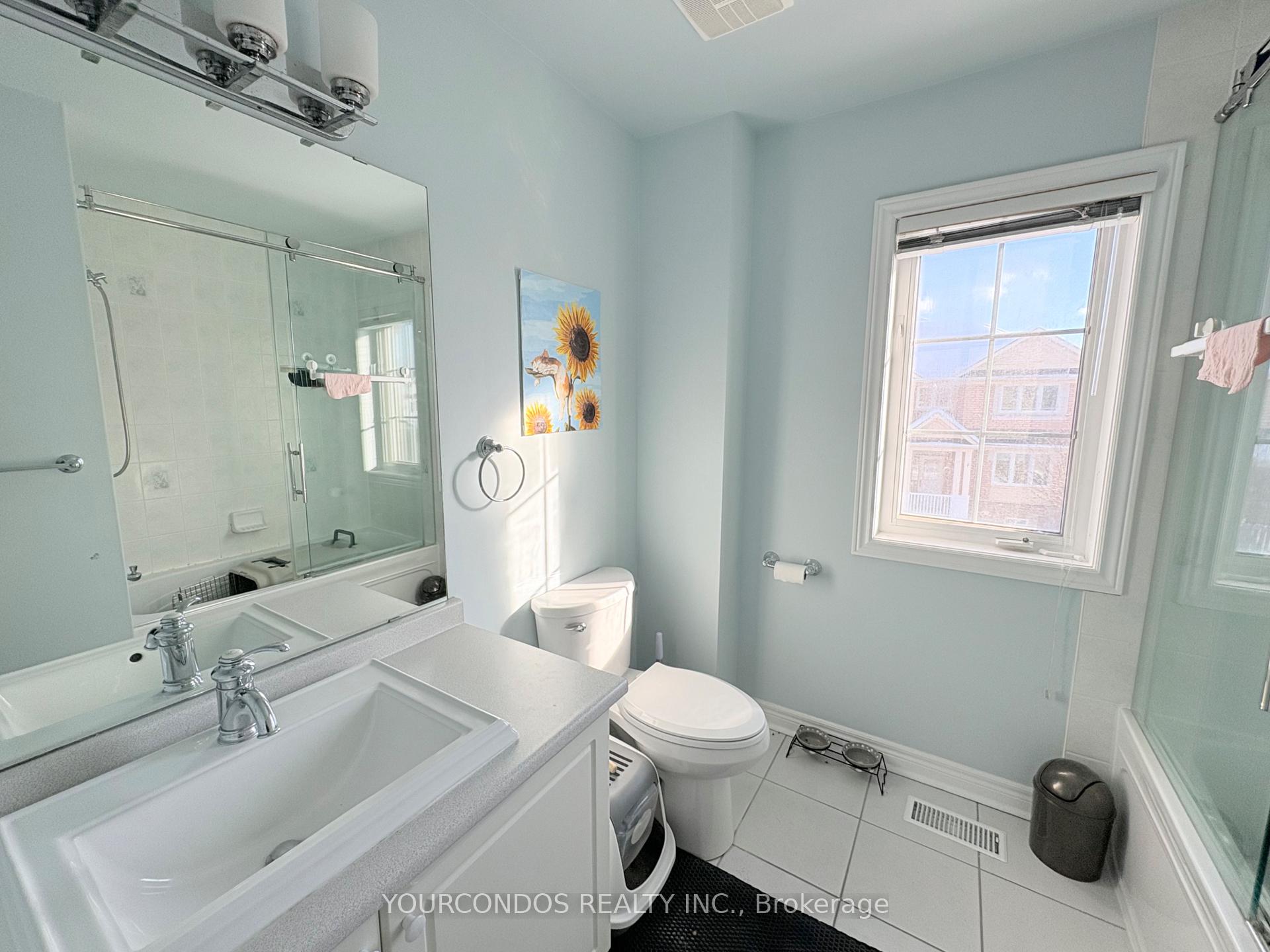 Photo 37 of 66 Crawford Street, Markham, Berczy — HOMEH