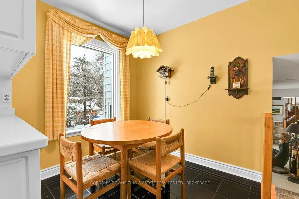 Photo 13 of 109 Dorothea Drive, Ottawa, Mooneys Bay/Revelstoke — HOMEH