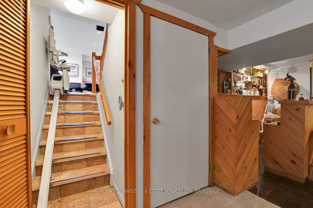 Photo 28 of 109 Dorothea Drive, Ottawa, Mooneys Bay/Revelstoke — HOMEH