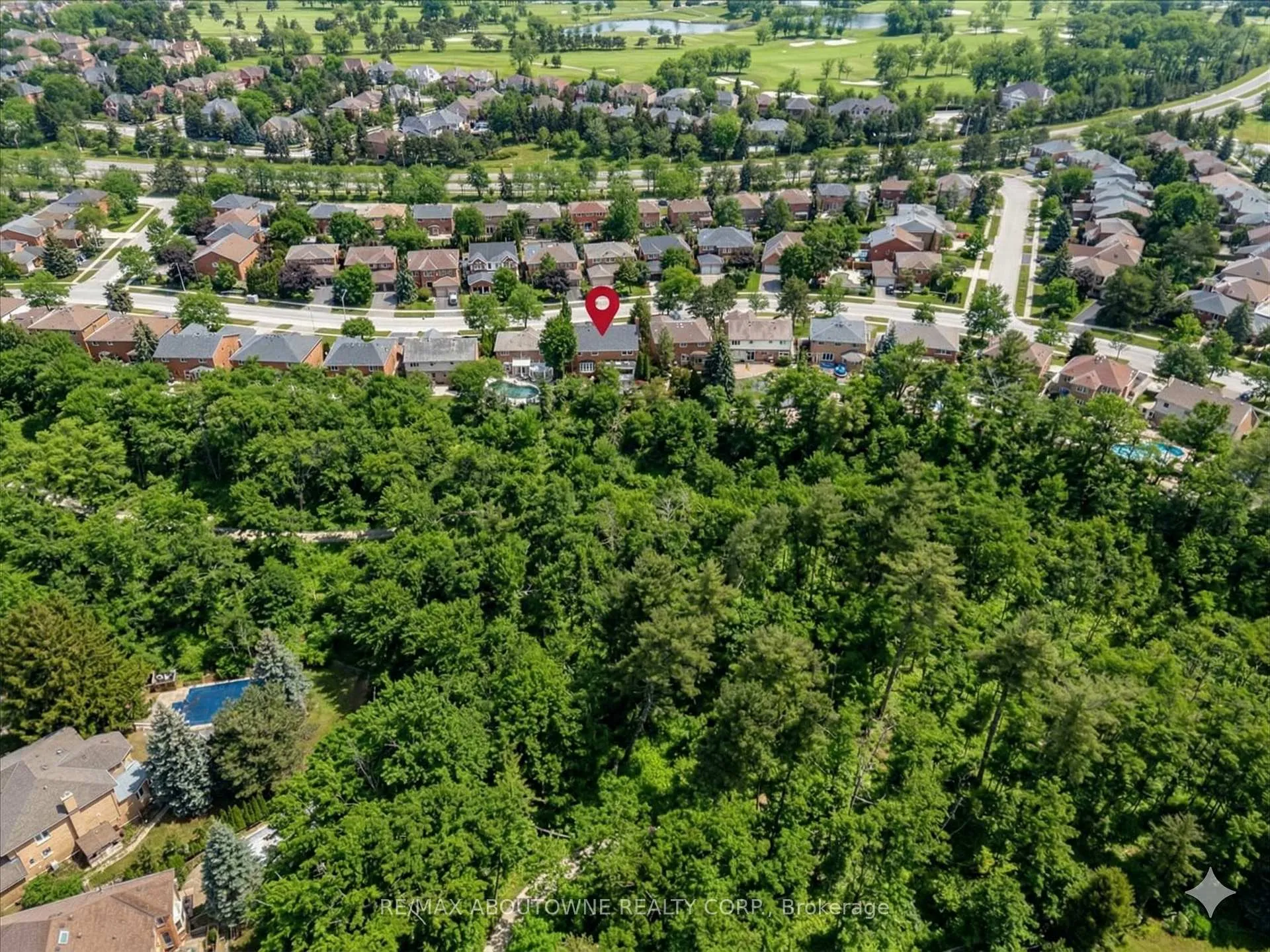 Photo 2 of 1320 Monks Passage, Oakville, Glen Abbey — HOMEH