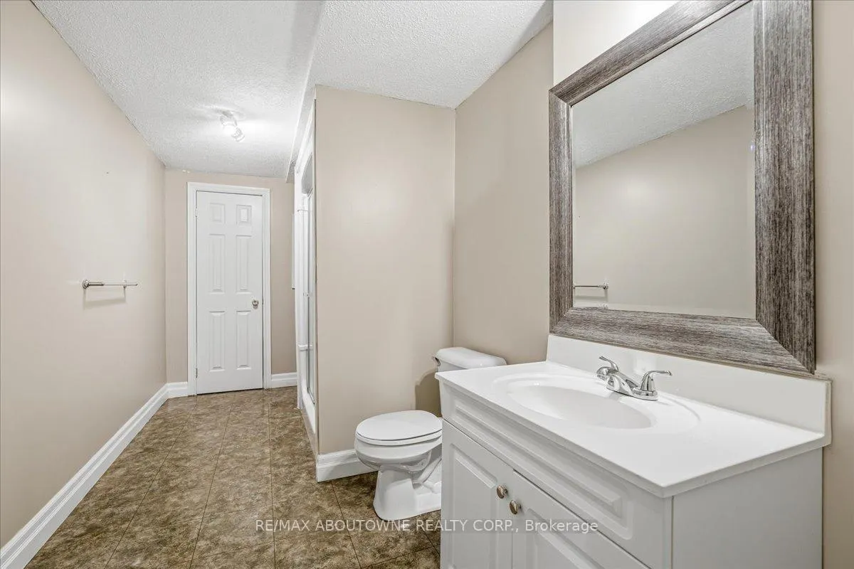 Photo 40 of 1320 Monks Passage, Oakville, Glen Abbey — HOMEH