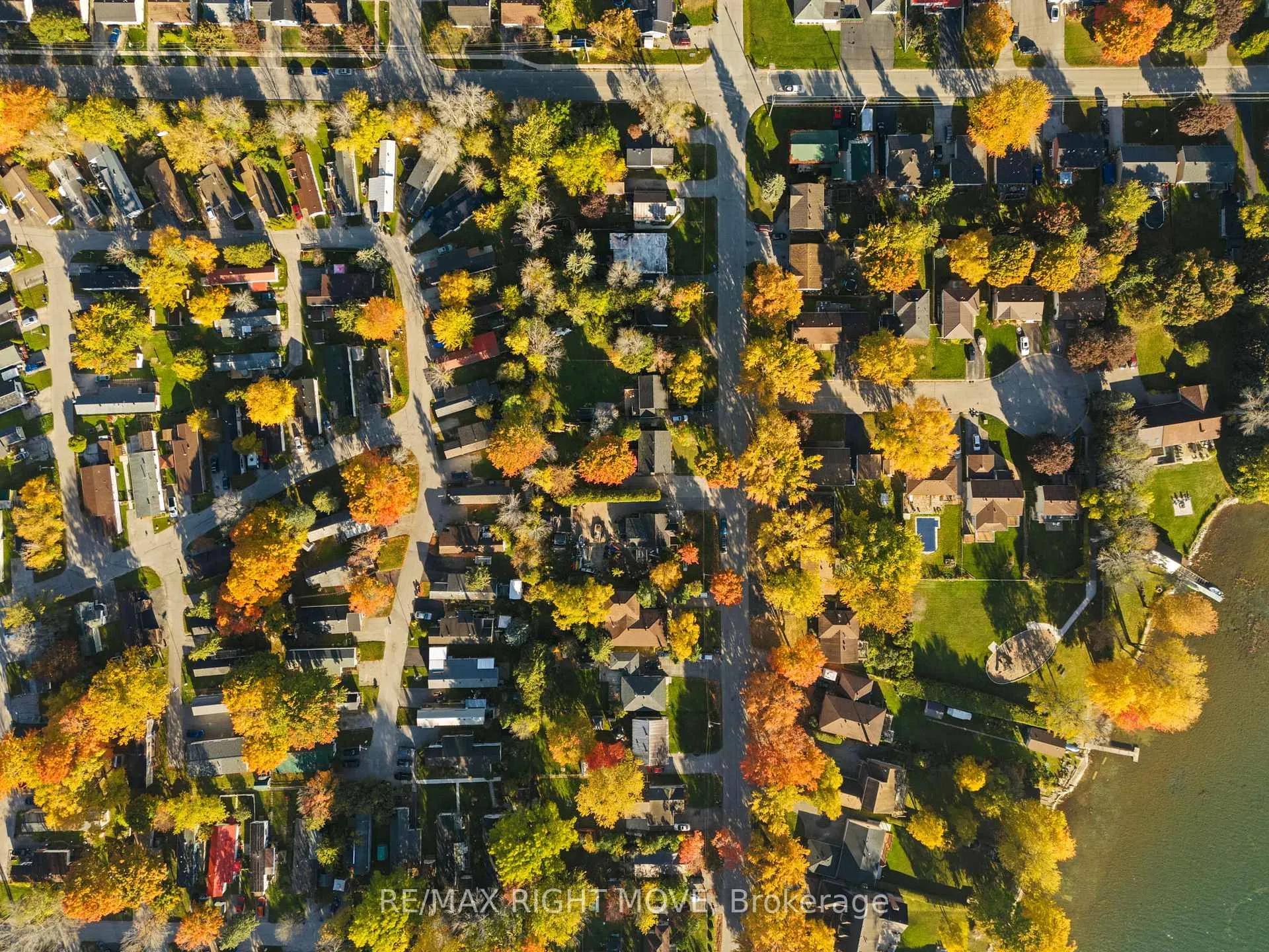 Photo 35 of 603 High Street, Orillia — HOMEH